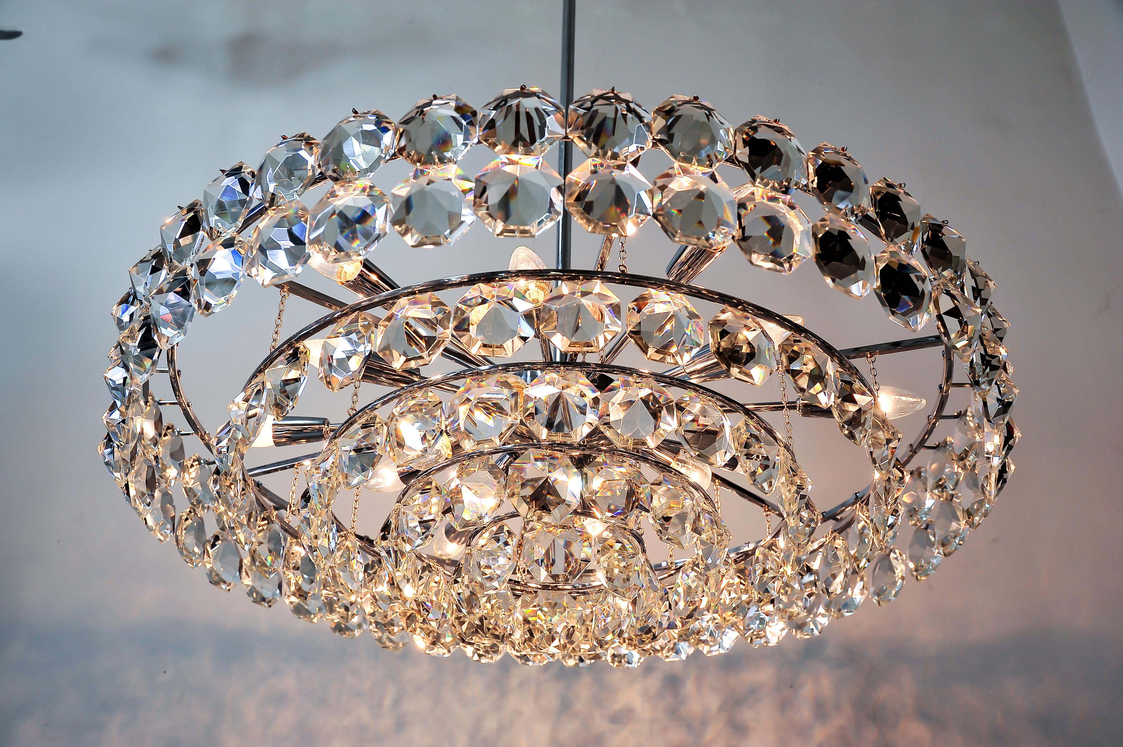 Huge Chromed Chandelier, circa 1960s For Sale 6