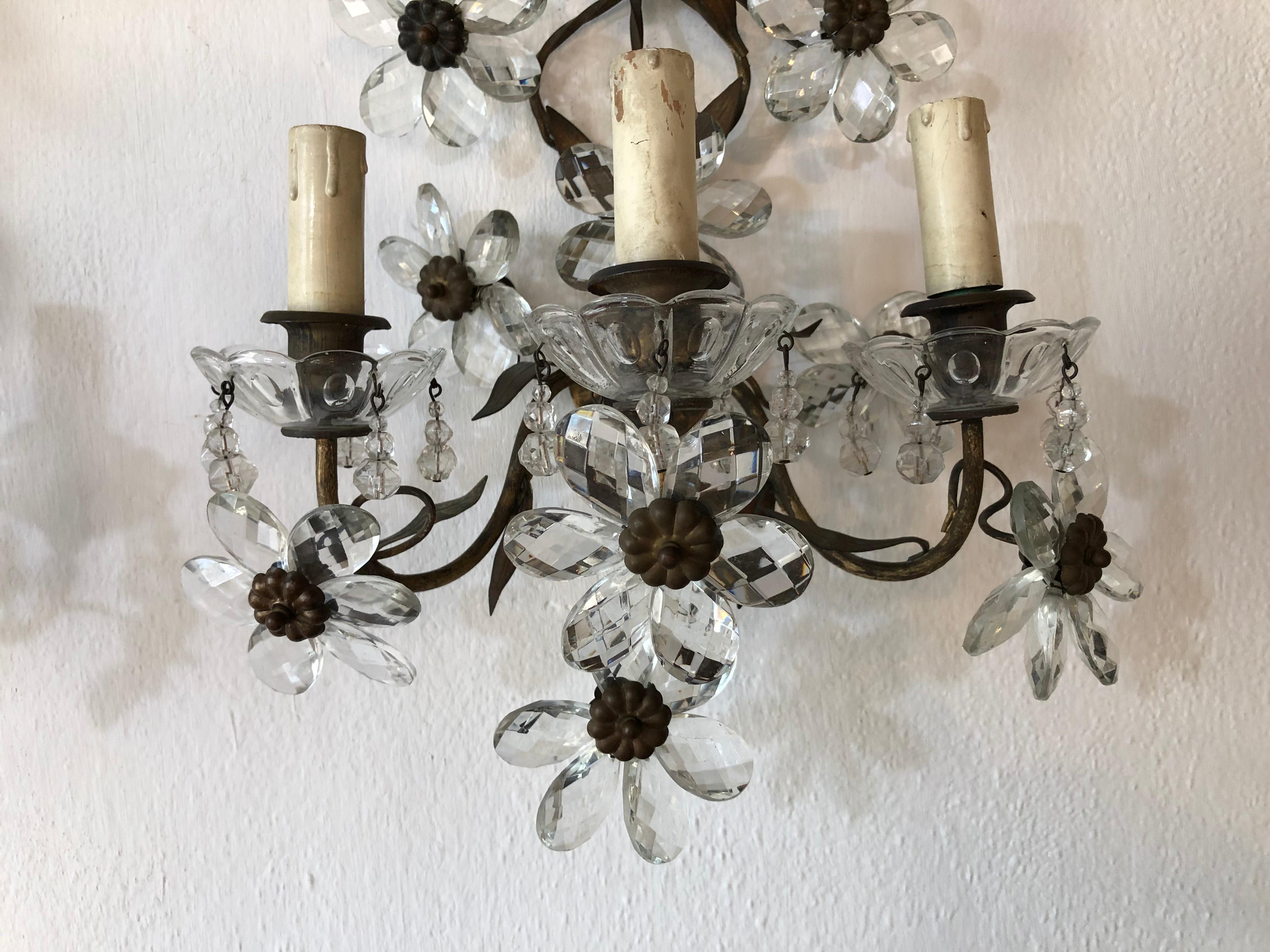 Huge Clear Flower Maison Baguès Style Three-Light Sconces In Good Condition In Modena (MO), Modena (Mo)