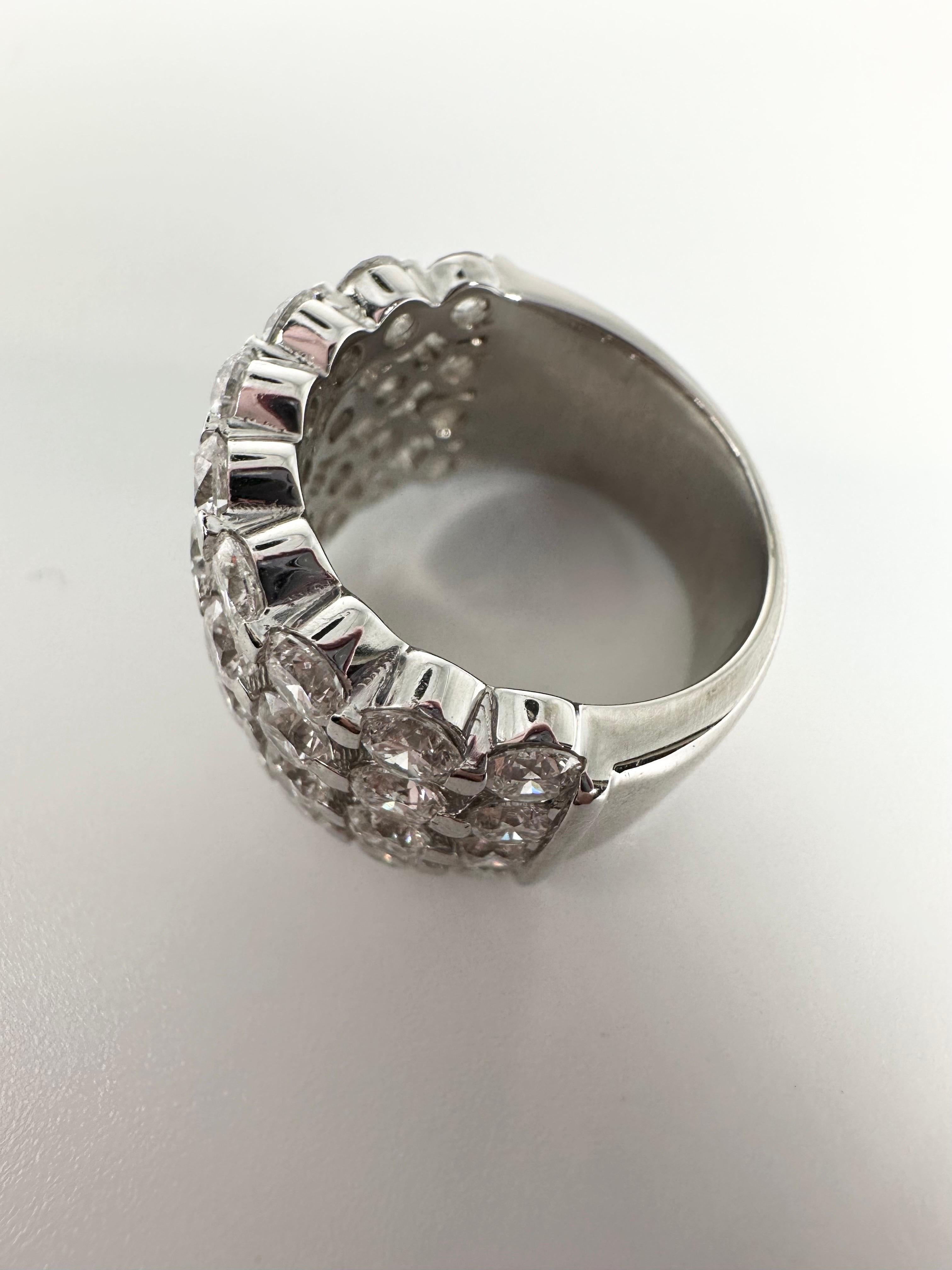 Huge cocktail ring 5ct 18kt whit gold wide diamond ring designer ring For Sale 2
