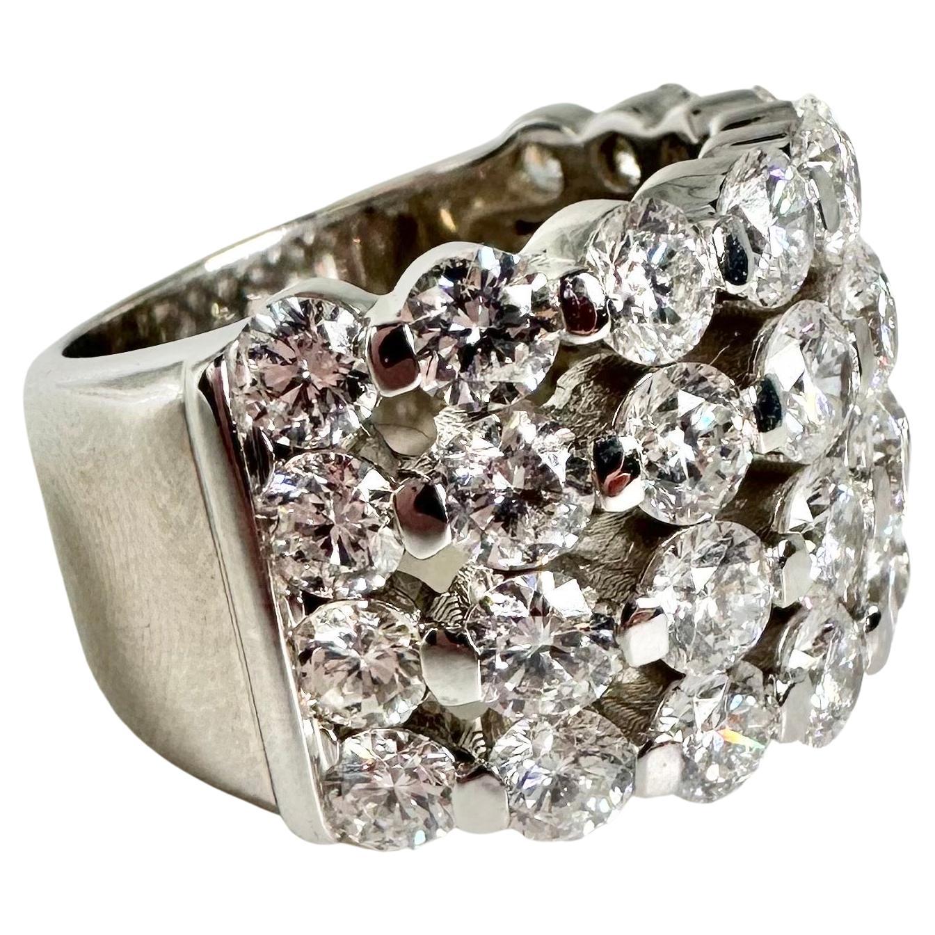 Huge cocktail ring 5ct 18kt whit gold wide diamond ring designer ring For Sale