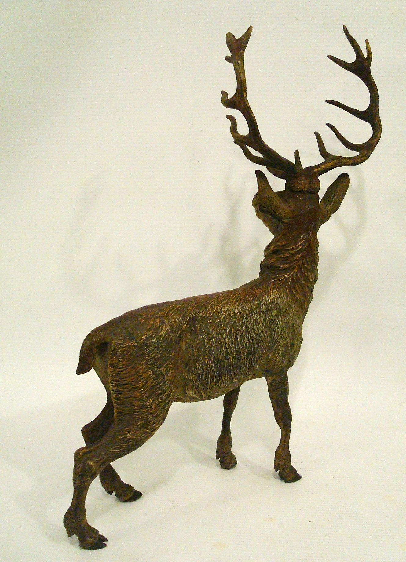Bronzo Enorme bronzo dipinto a freddo intitolato Palco in piedi di Franz Bergmann. 1900´s in vendita