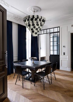 Huge Contemporary Black and White Flower Murano Glass Chandelier