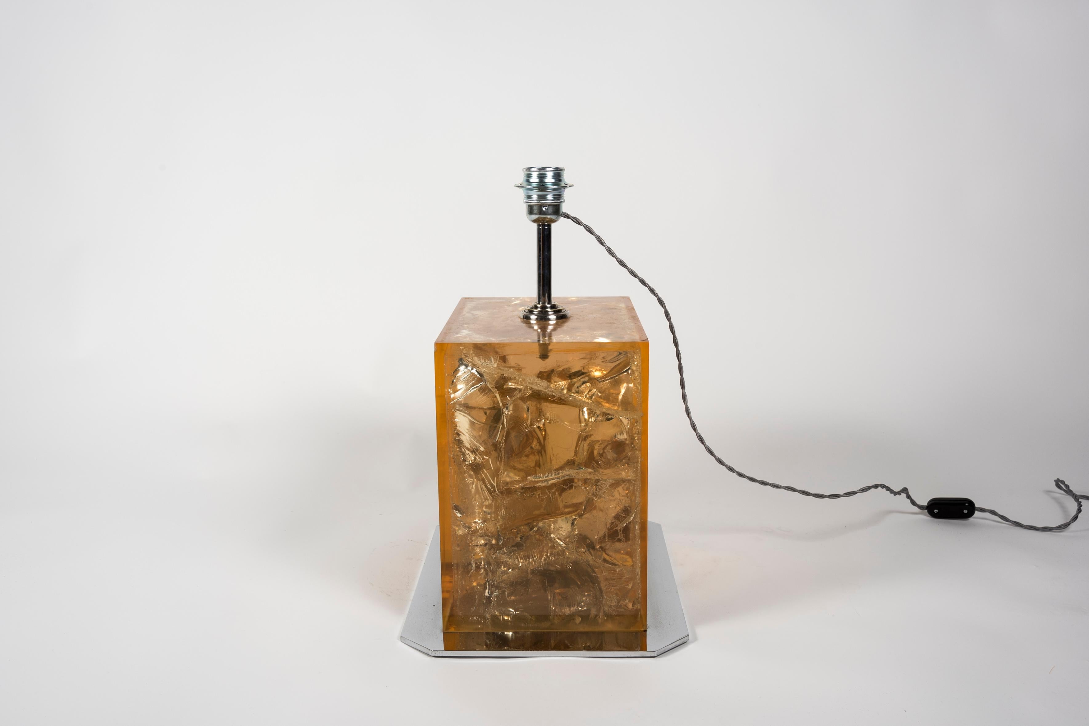 Huge Crushed Ice Resin Lamp Attributed to Roméo Rega For Sale 1