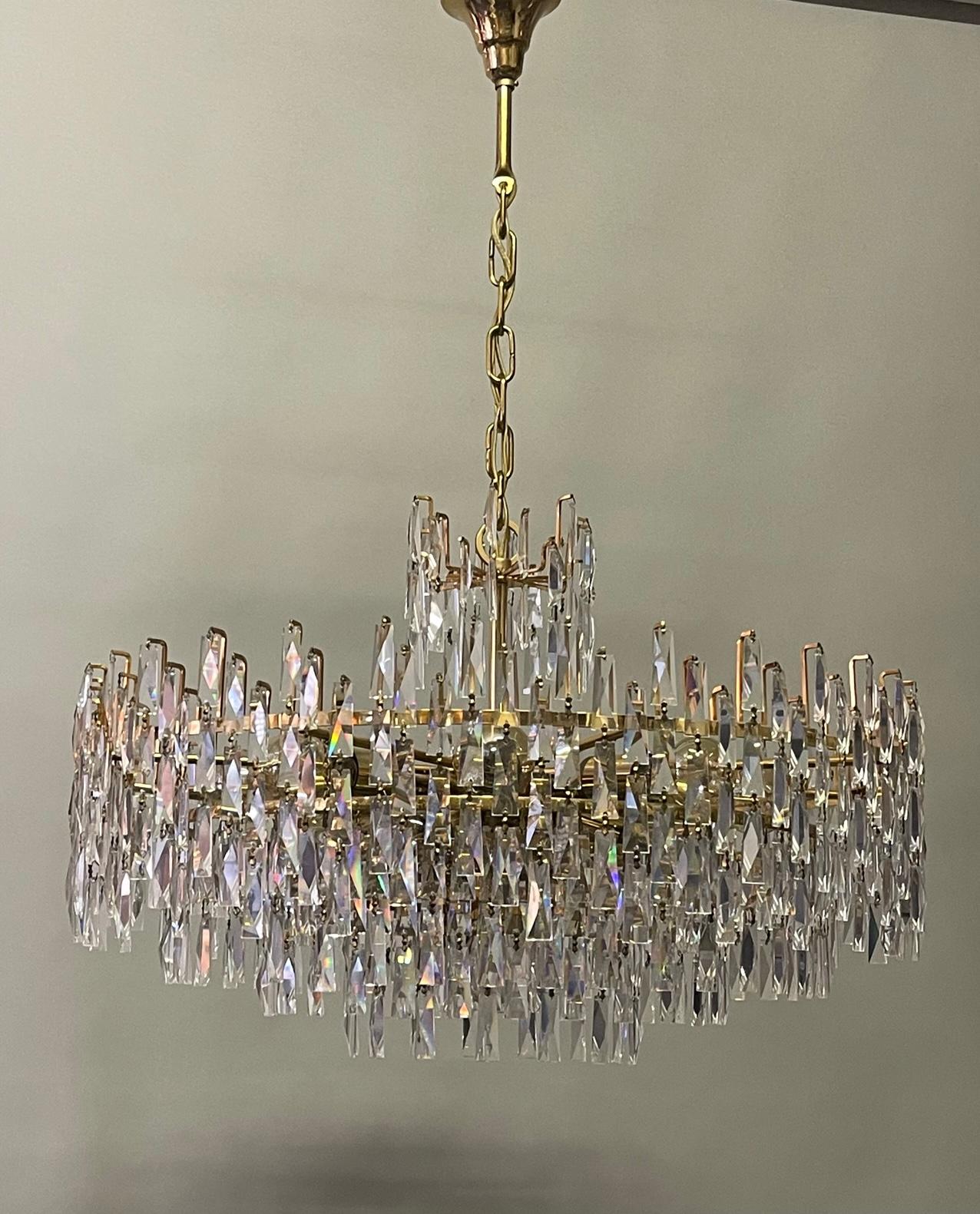 Huge Crystal and Gilt Brass Chandelier by Palwa, circa 1960s For Sale 3