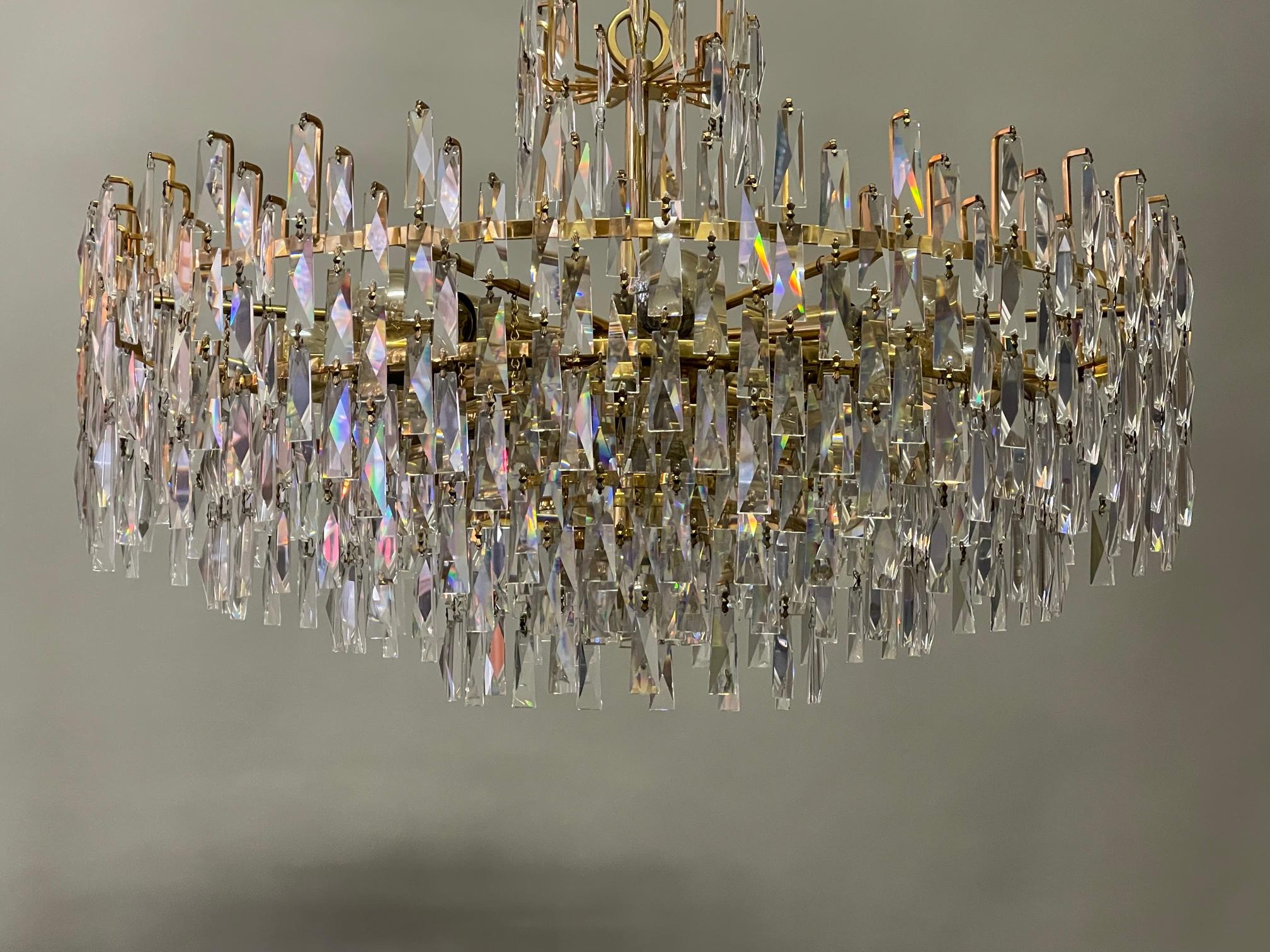 Huge Crystal and Gilt Brass Chandelier by Palwa, circa 1960s For Sale 4