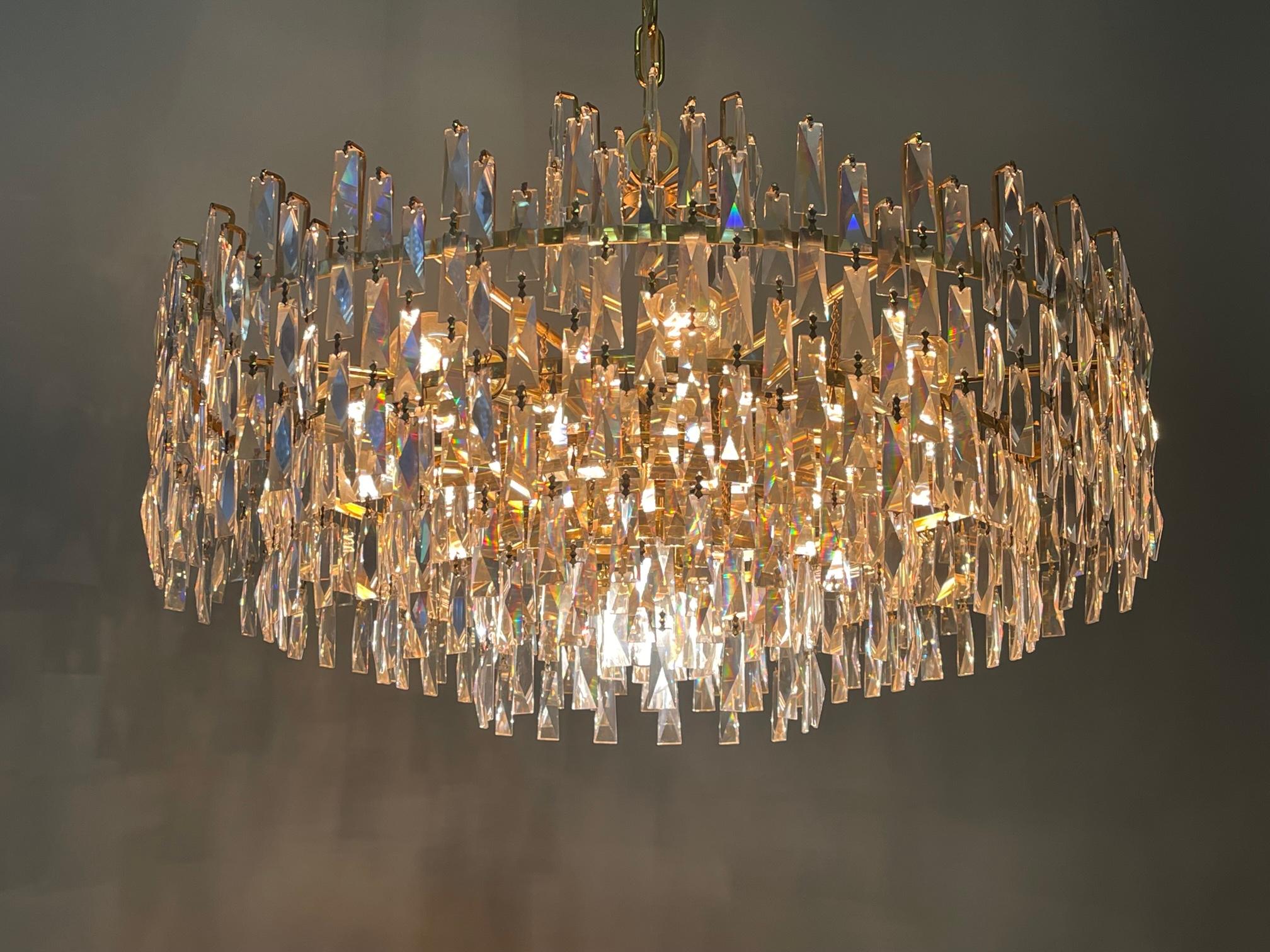 Huge Crystal and Gilt Brass Chandelier by Palwa, circa 1960s For Sale 6