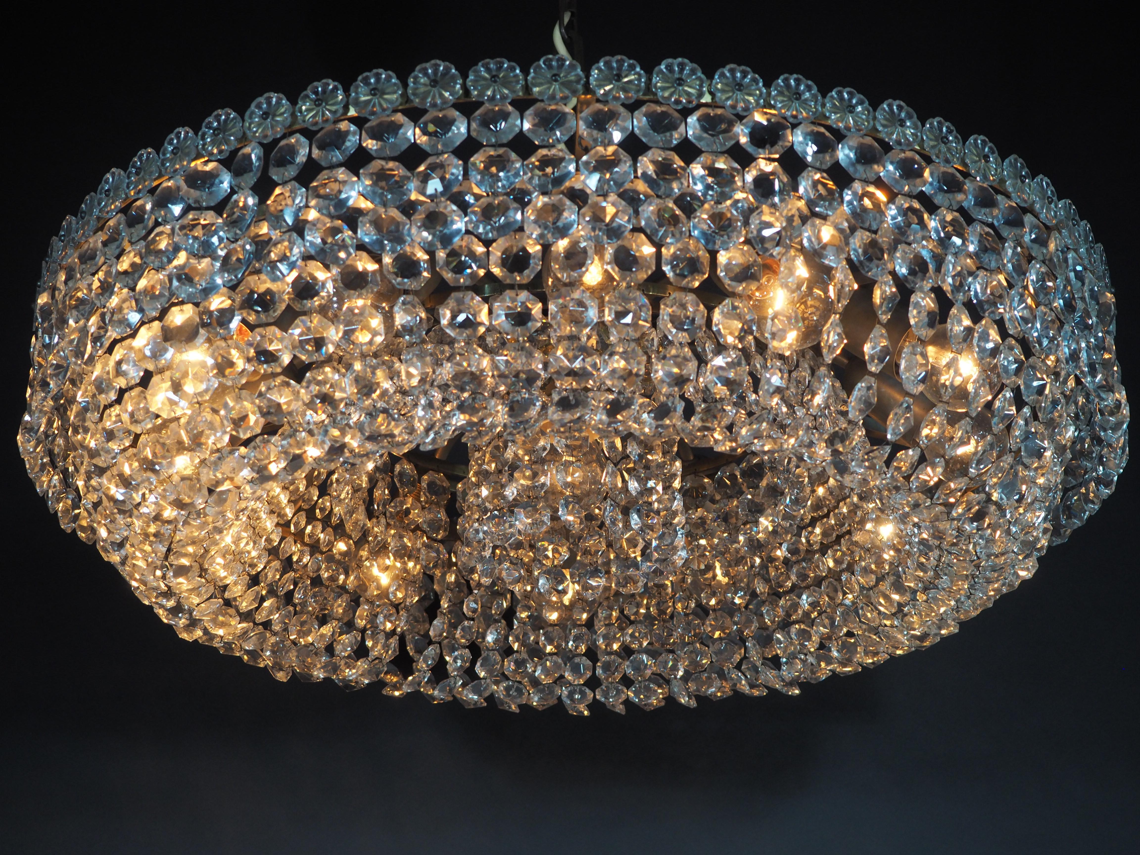 Mid-20th Century Huge Crystal Art Deco Chandelier by Bakalowits or Lobmeyr, Austria, circa 1940s