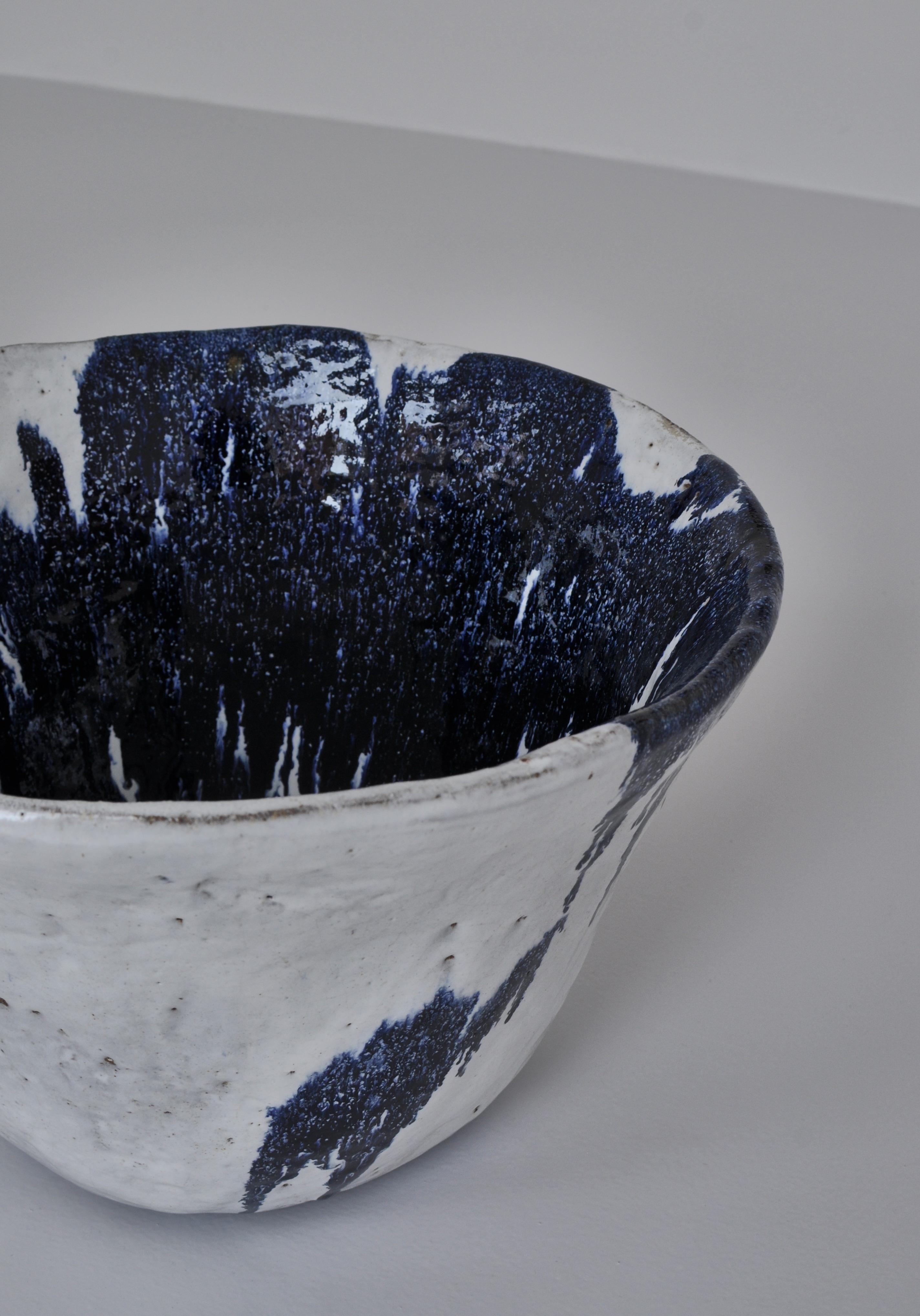 Monumental Danish Modern Blue White Stoneware Bowl by Ole Bjørn Krüger, 1960s 2