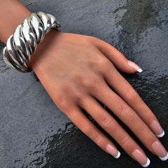 HUGE David Yurman Sculpted Cable Bracelet 29mm Wide 123.7g 7.5" Flexible