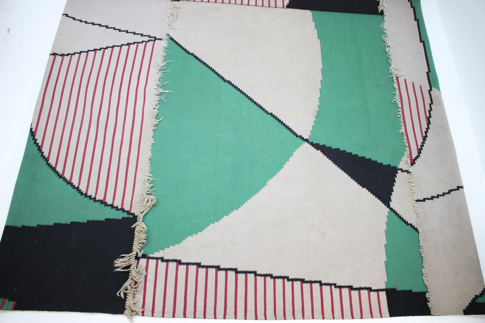 Großer geometrischer Teppich im Huge Design, 1960er Jahre (Mitte des 20. Jahrhunderts) im Angebot