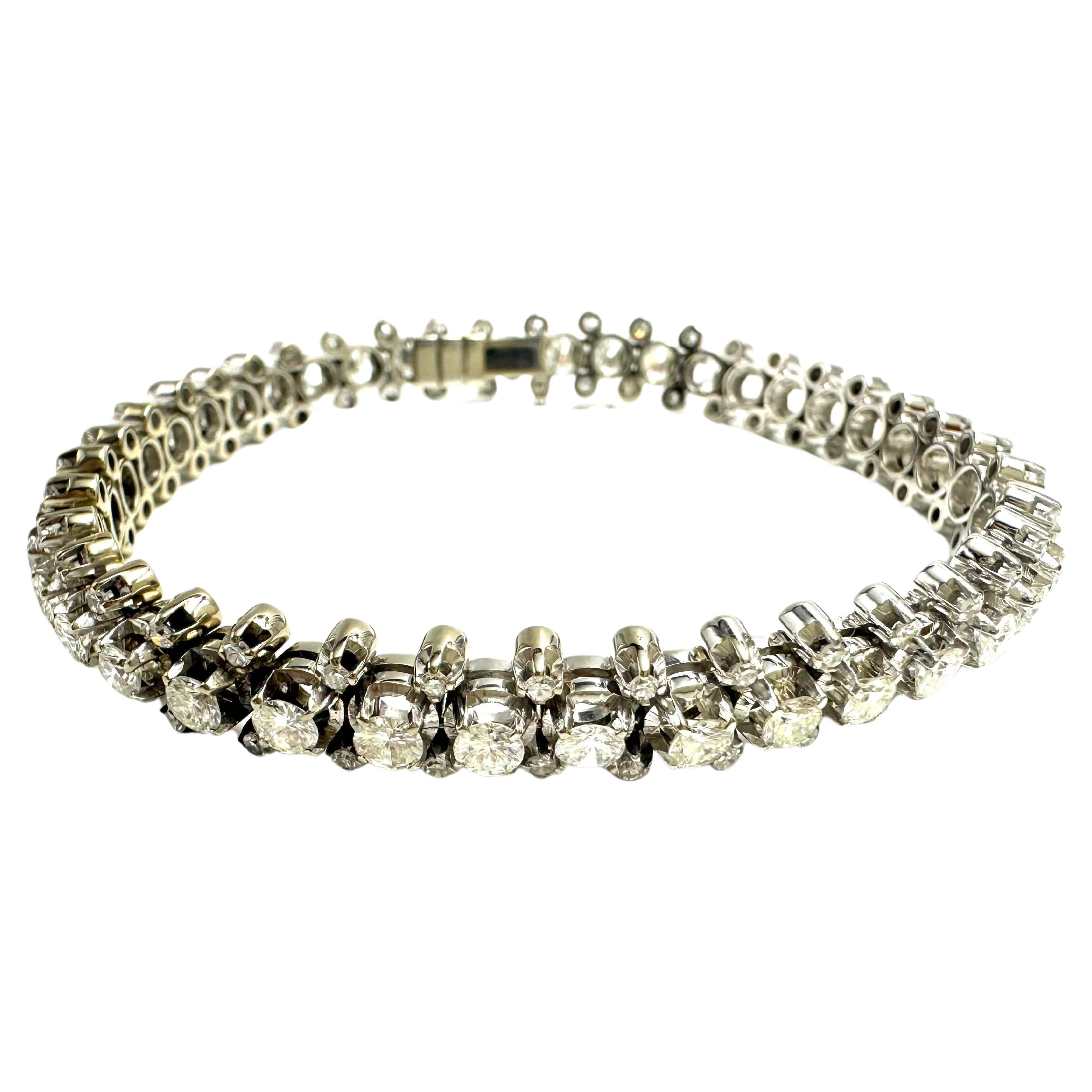 Riesiges Diamantenarmband im Angebot