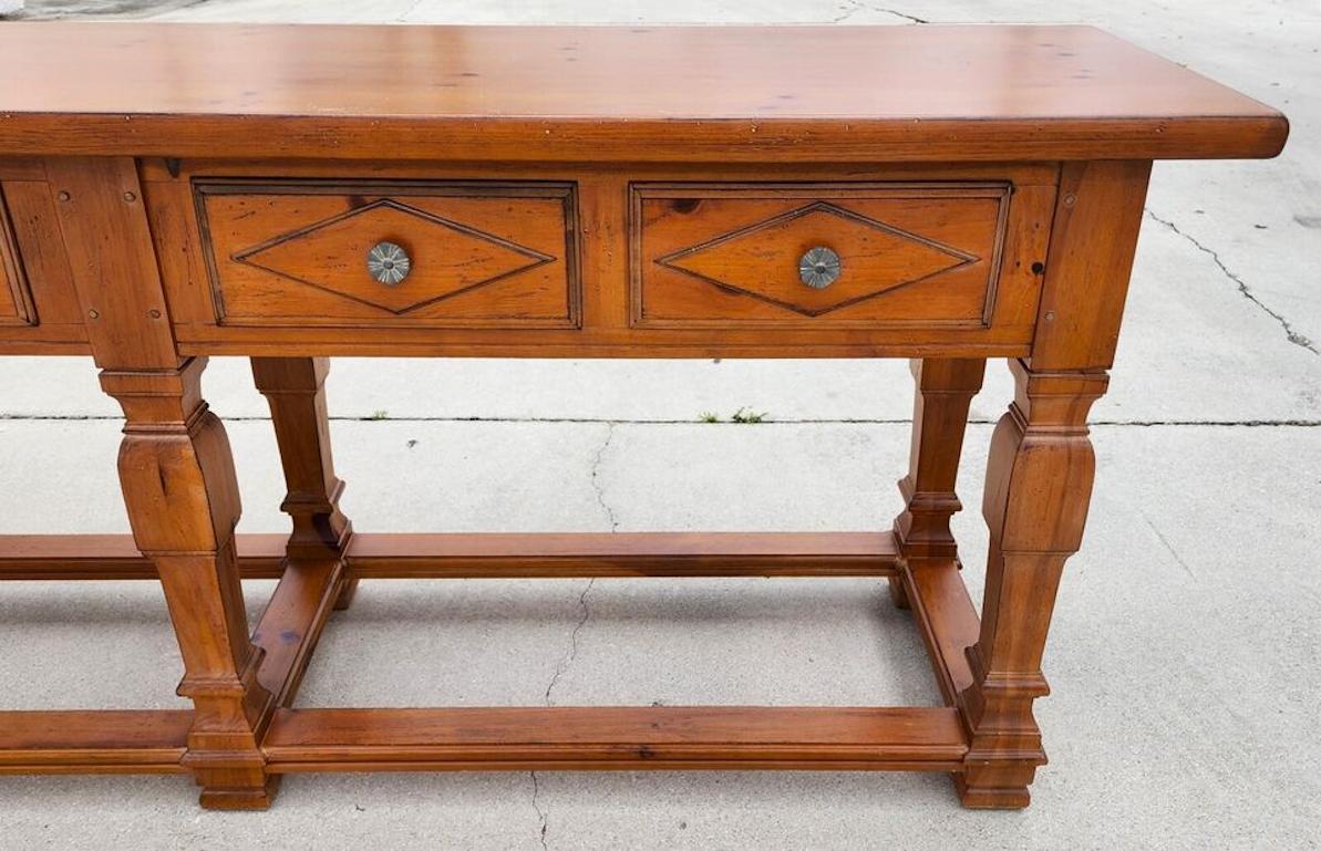Fin du 20e siècle Grande table console Drexel Heritage de 90 pouces en vente