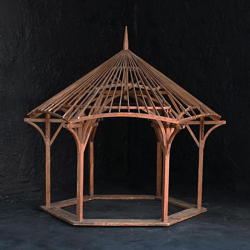Énorme maquette architecturale anglaise en pin du début du 20e siècle en vente 4