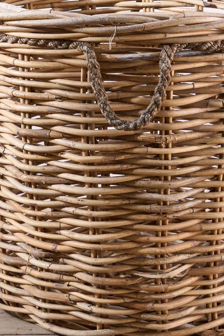 Énorme panier de moulin en osier du début du 20e siècle Excellent état - En vente à Malton, GB