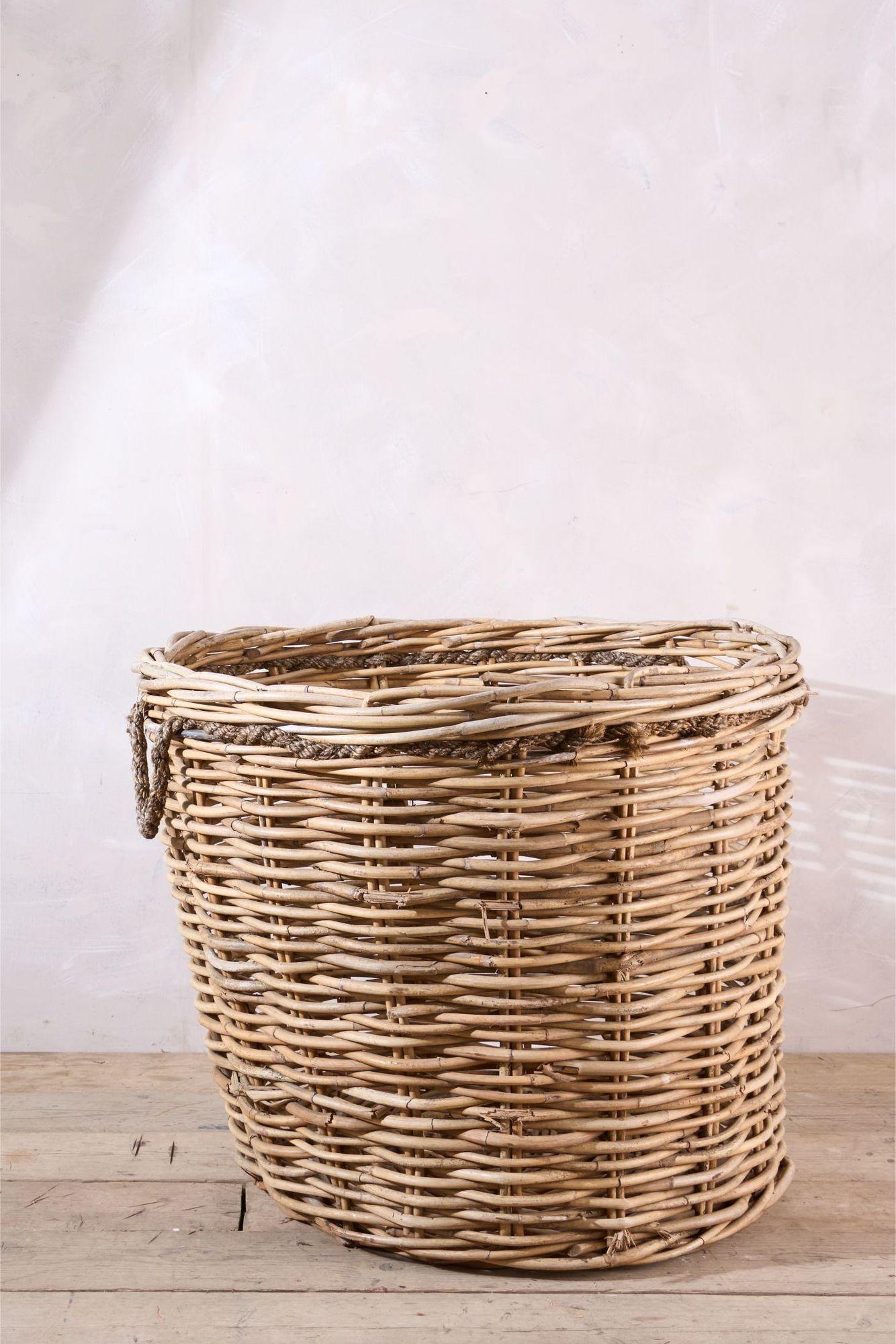 20ième siècle Énorme panier de moulin en osier du début du 20e siècle en vente