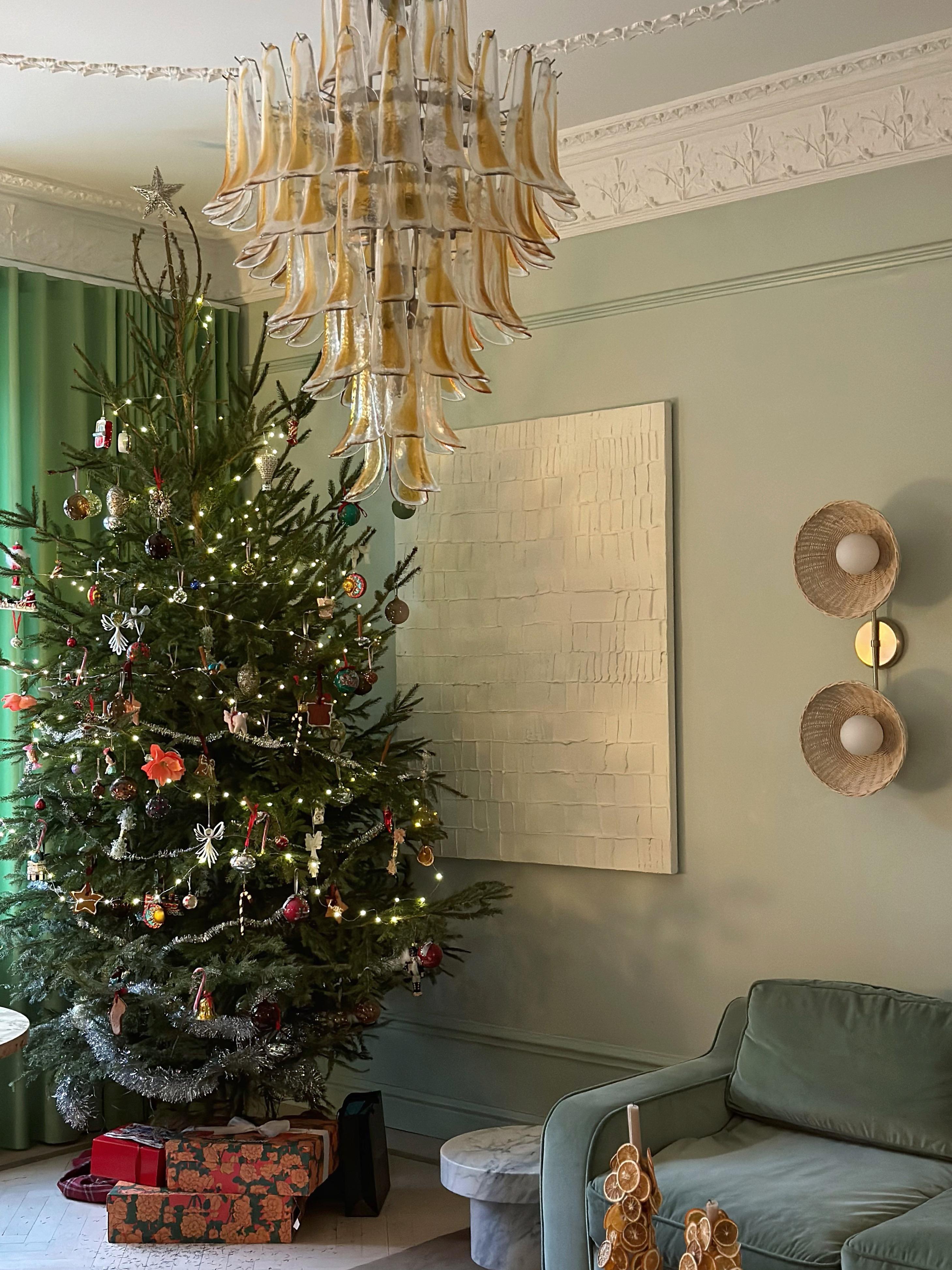 Huge Eclectic Amber Colored Murano Chandelier. Size XXL For Sale 2