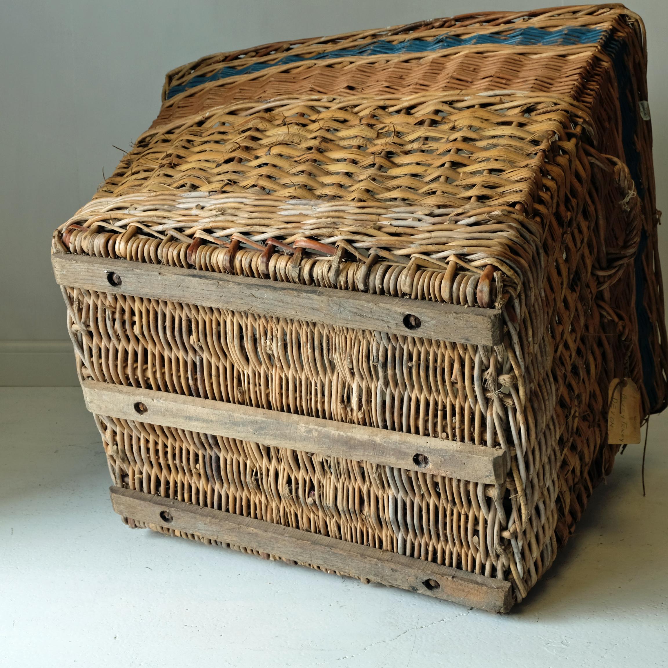 Huge English Wool Mill Basket, Industrial, Early 20th Century, Heavy Wicker For Sale 4