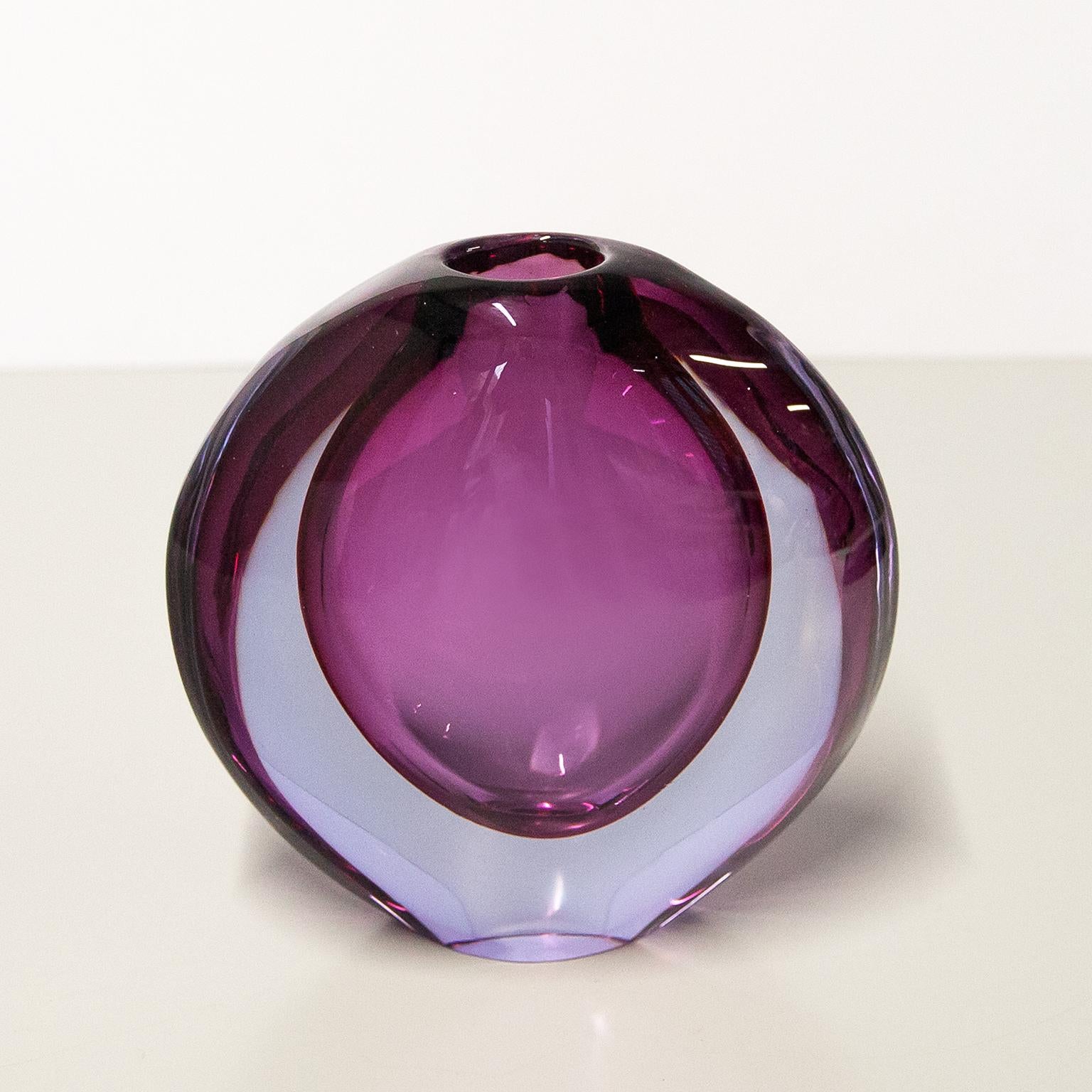 Huge and heavy Flavio Poli Murano Glass Vase in pink, purple and clear Murano Glass. Made for Seguso in the 1960s.