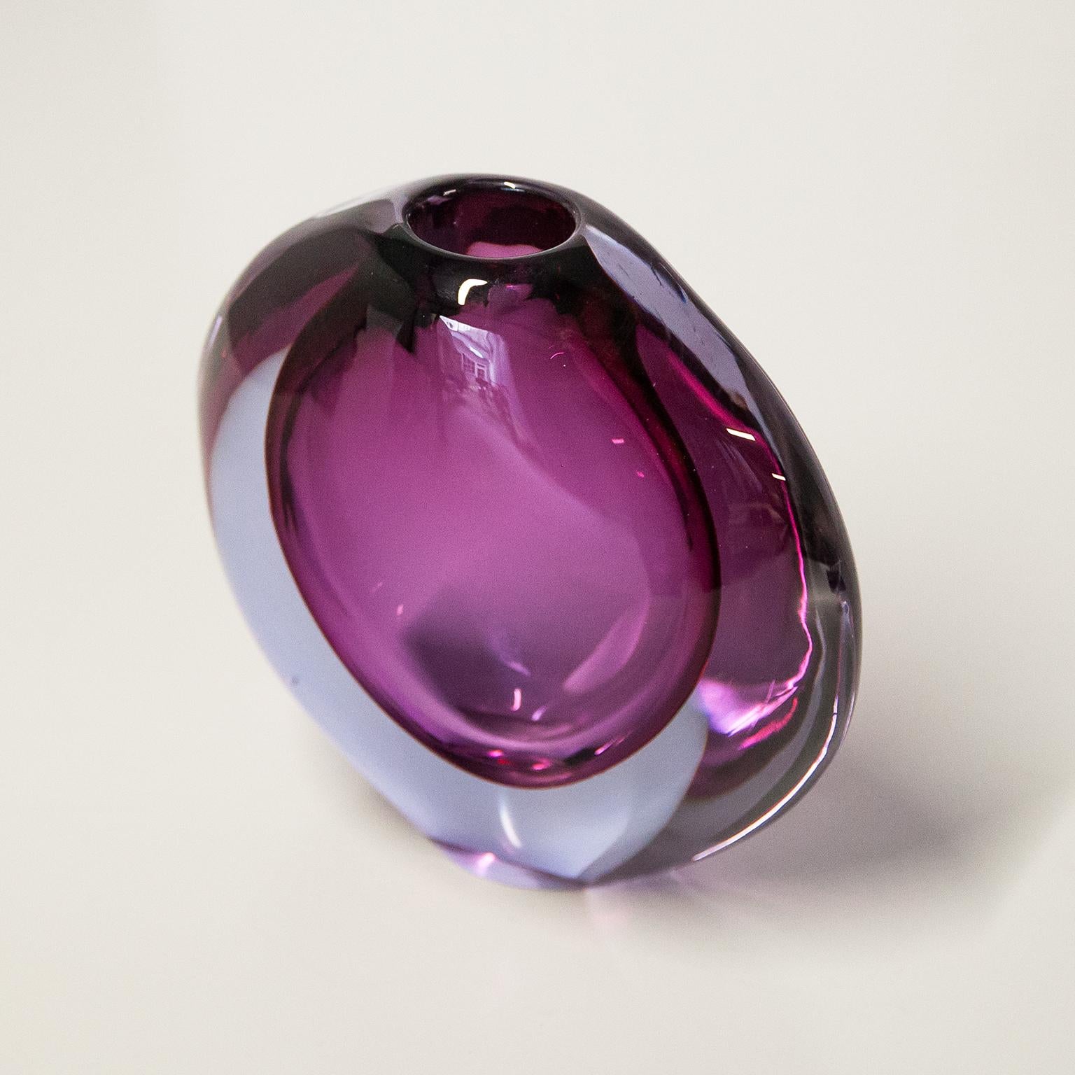 Mid-Century Modern Huge Flavio Poli Seguso Purple Vase For Sale