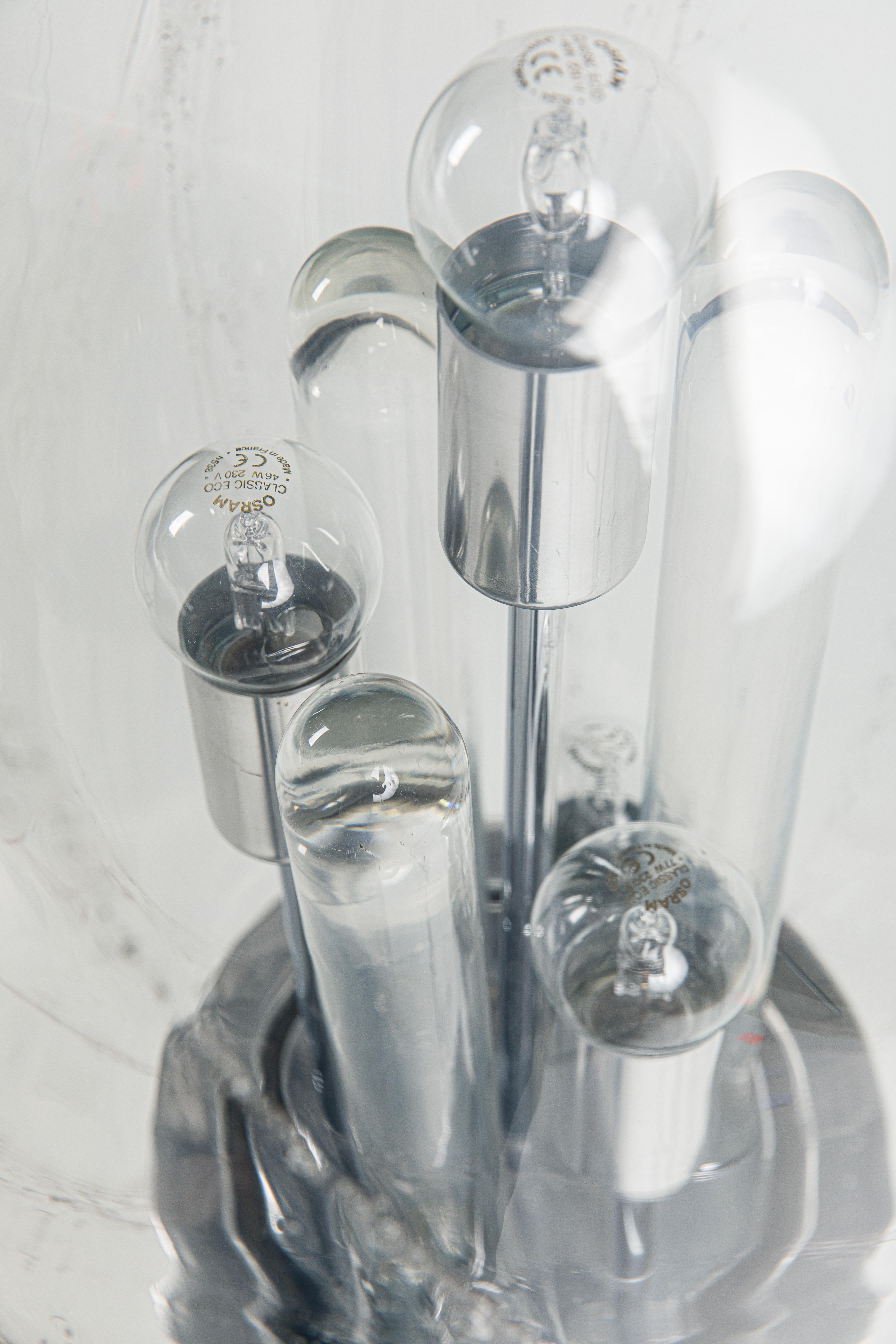Postmoderne Grand lampadaire allemand Doria Vintage Glass Light des années 1960-1970 chromé argenté en vente