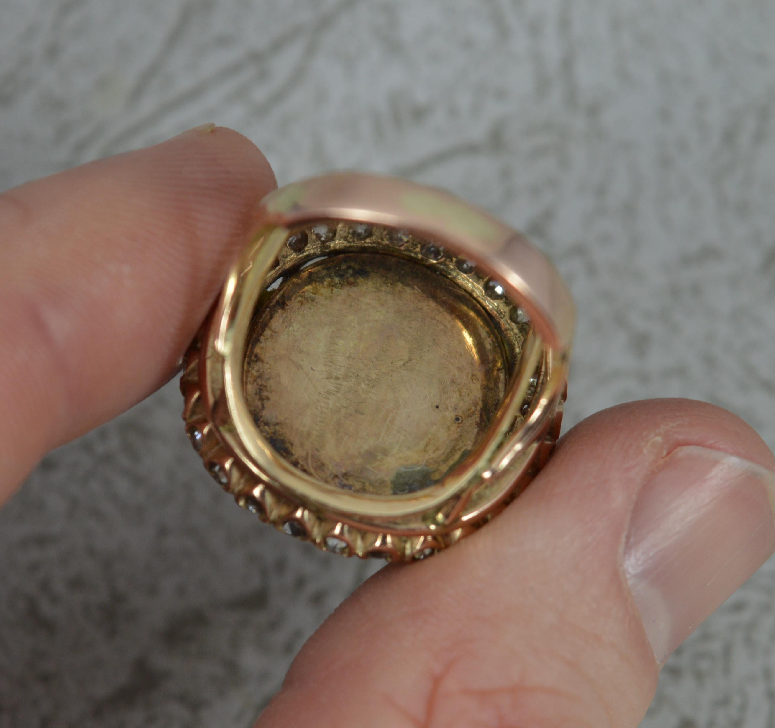 Rie Huge Foiled Back Granat Cabochon und Rosenschliff Diamant 15ct Gold Cluster Ring im Angebot 2