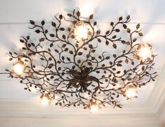 Enorme Follaje Floral Empotrable, Hierro Forjado Dorado, 56 pulg.