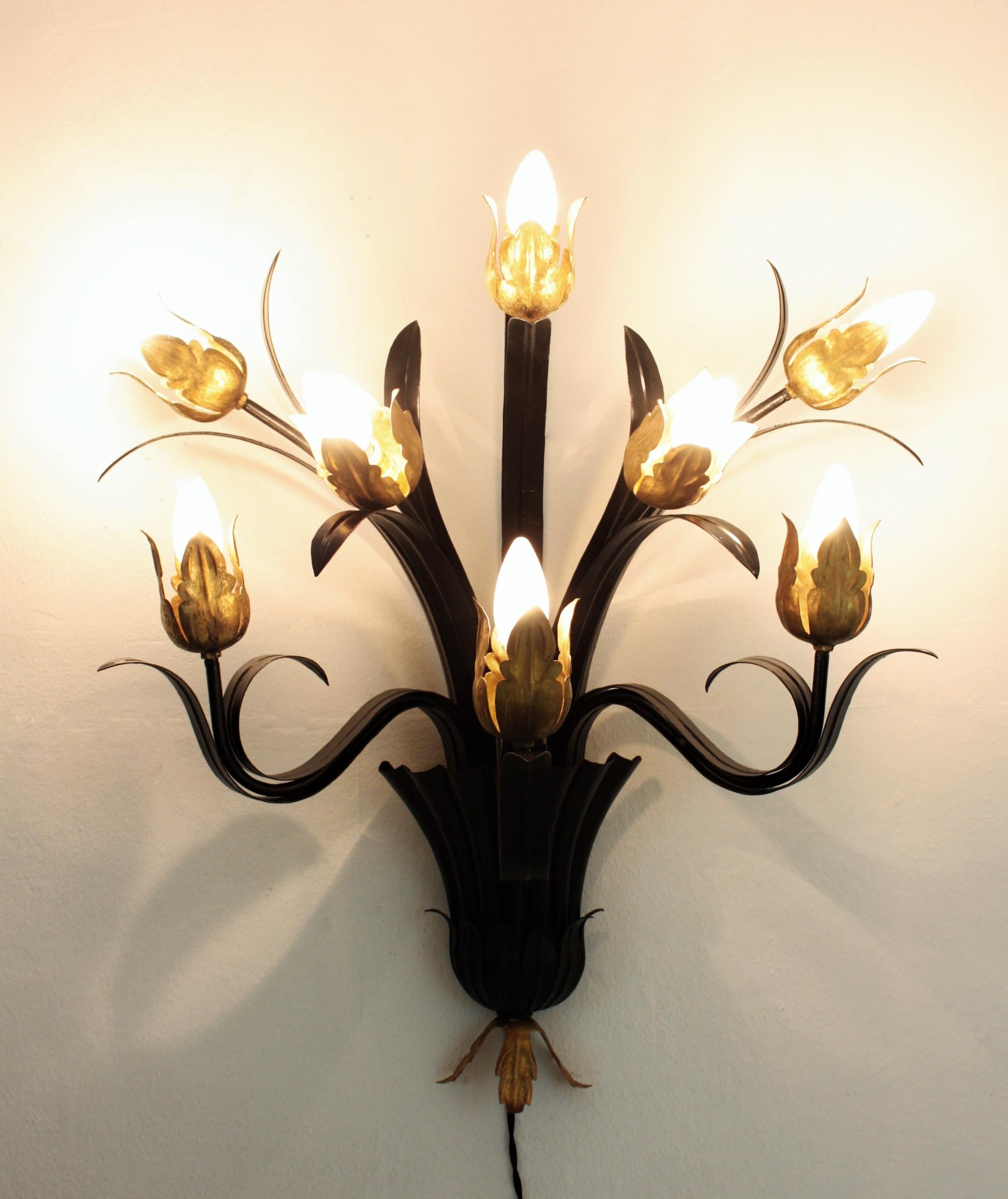 Huge Foliage Floral Wall Sconce in Black and Gilt Iron, 1950s In Good Condition For Sale In Barcelona, ES