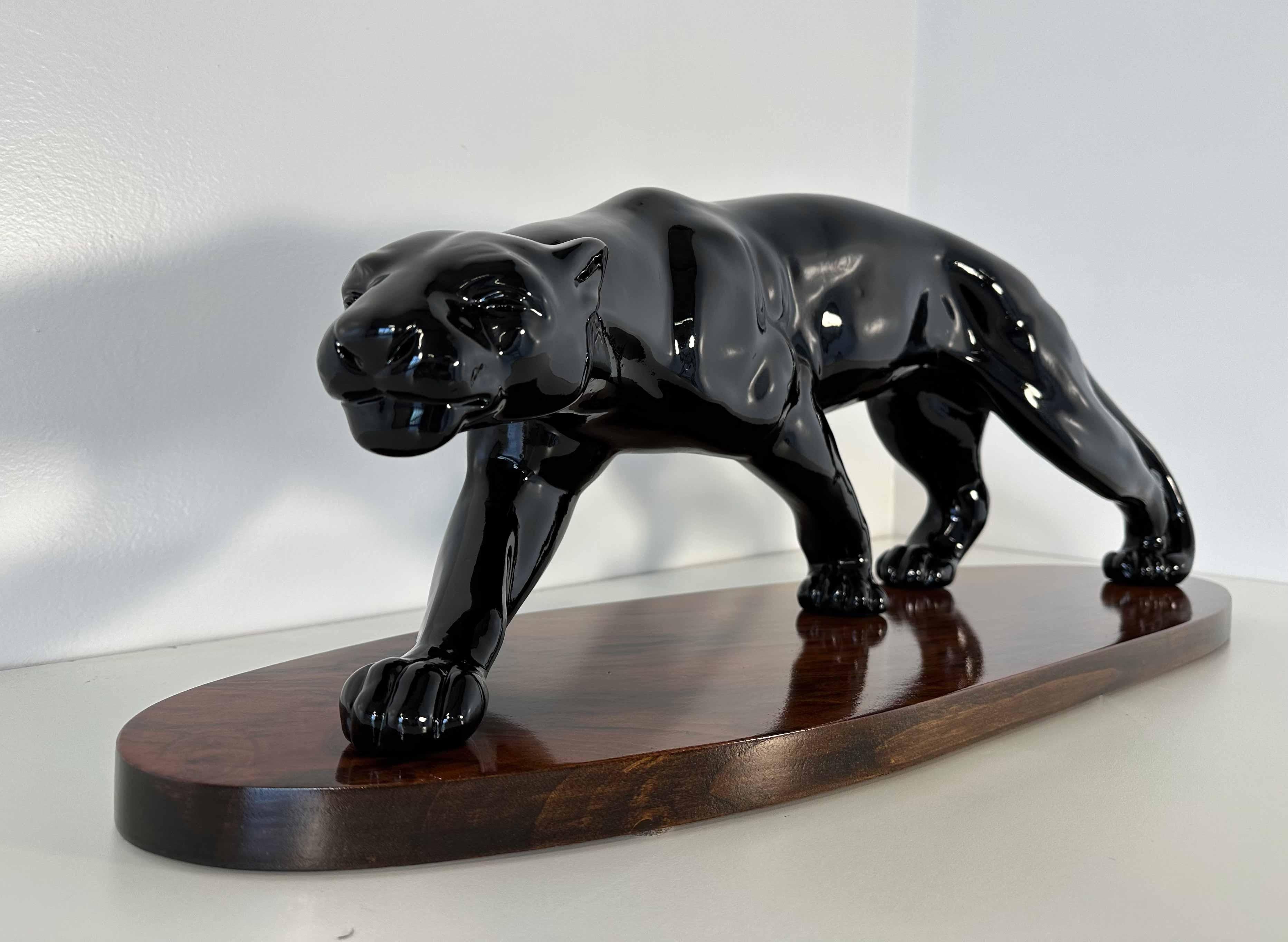 Huge French Art Deco Black Lacquered Panther, 1930s In Good Condition In Meda, MB