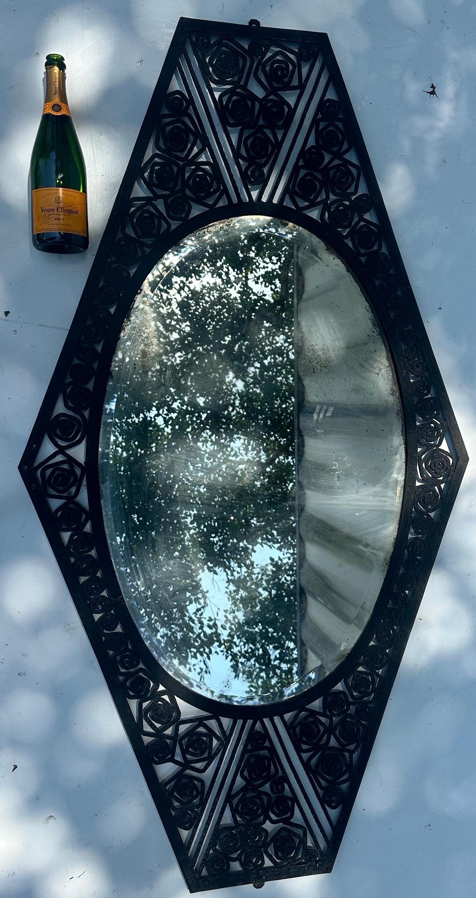 Metà XX secolo Enorme specchio francese in ferro battuto Art Deco Mirror in vendita