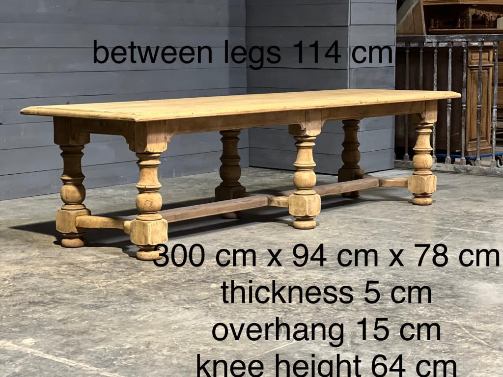 Huge French Bleached Oak Farmhouse Dining Table  For Sale 8