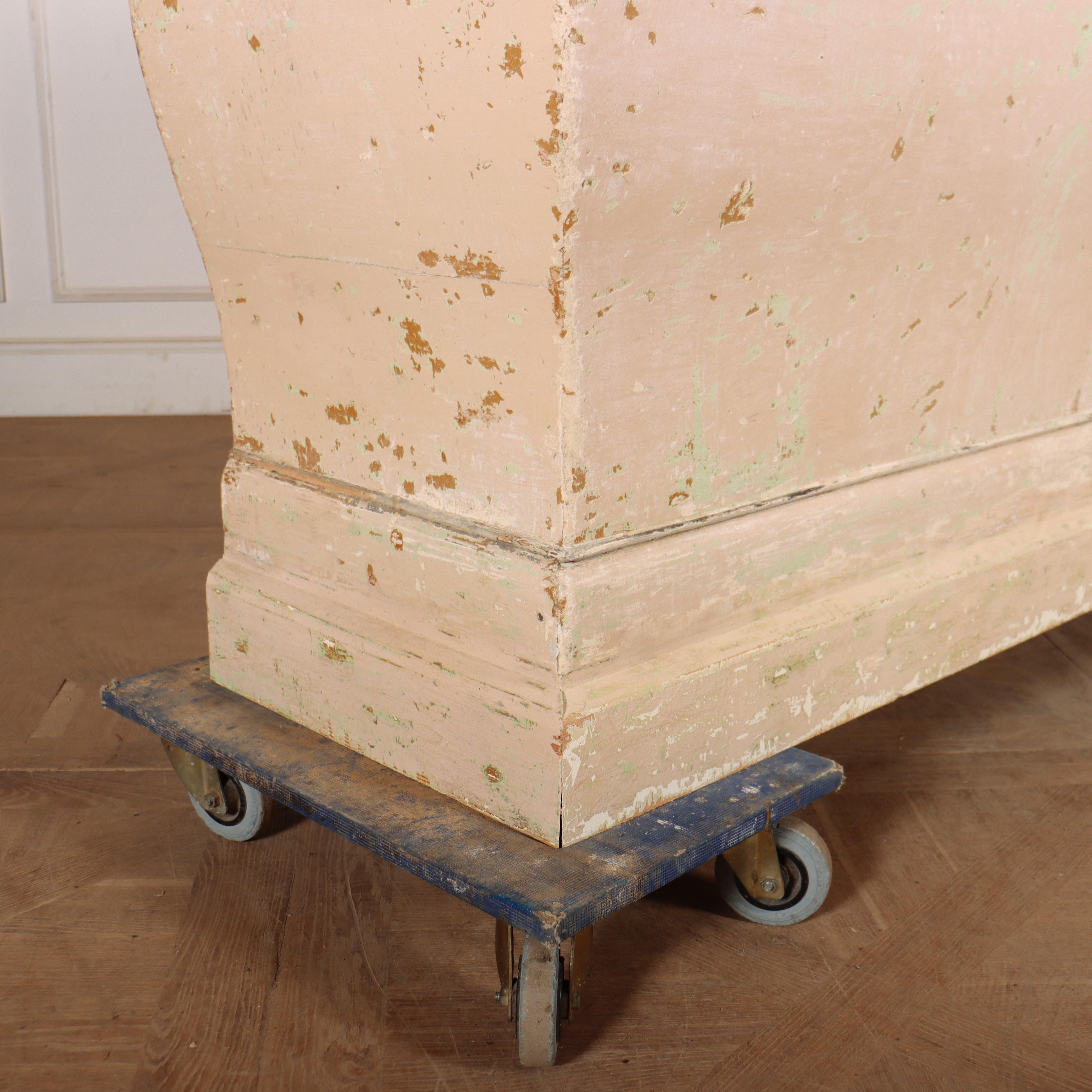 Huge French Original Painted Shop Counter In Good Condition In Leamington Spa, Warwickshire