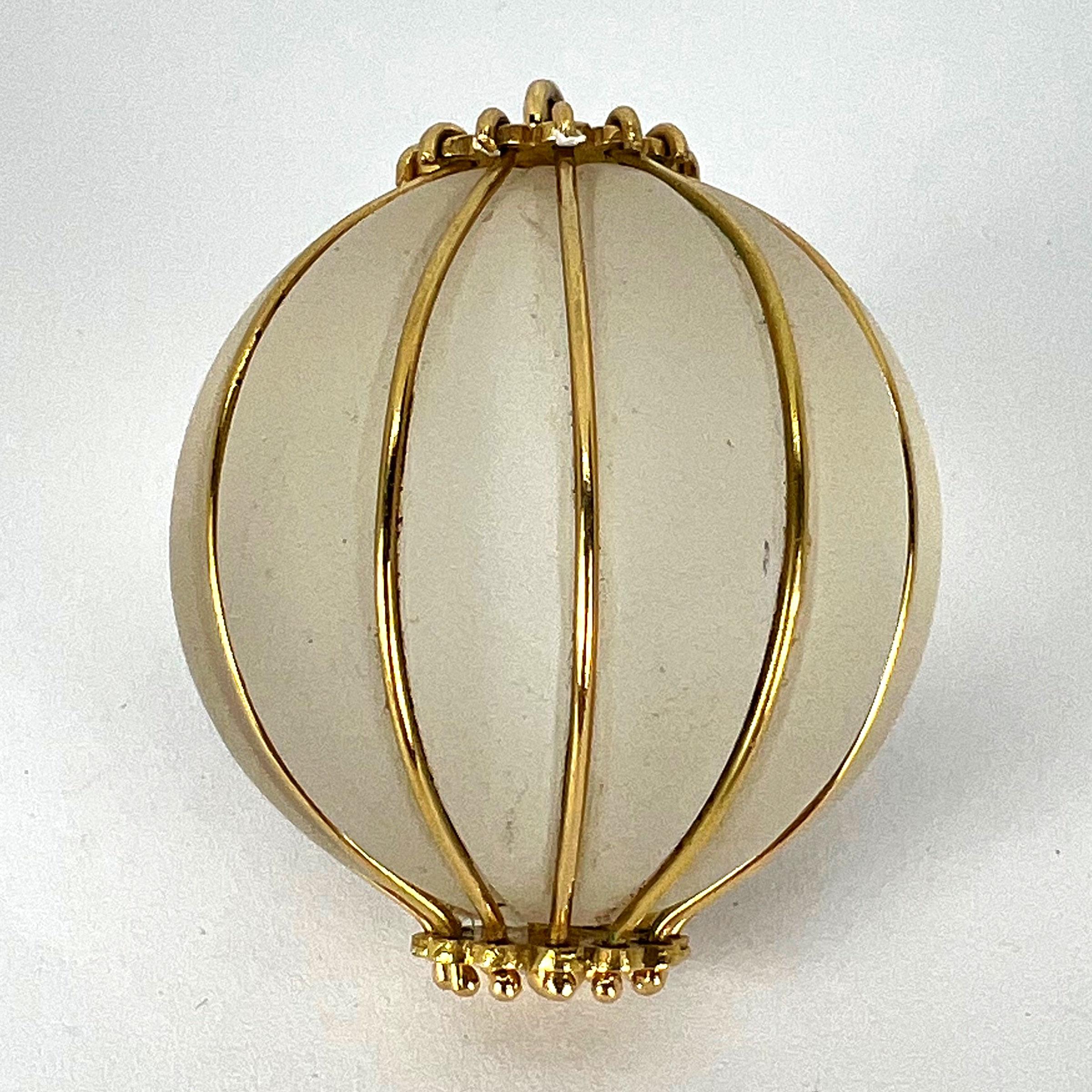 Huge Frosted Glass 18K Yellow Gold Gadrooned Spherical Pendant For Sale 12
