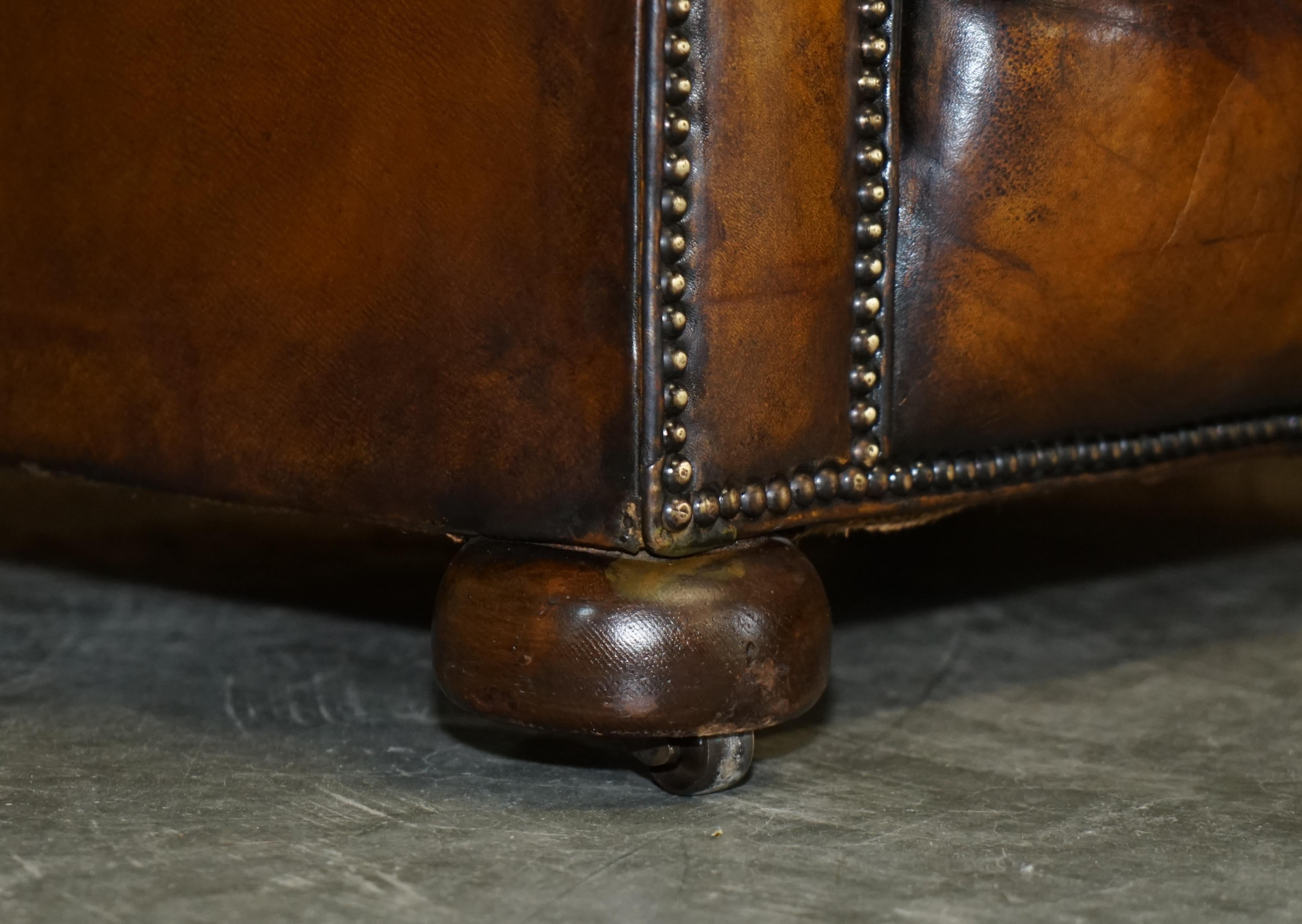 Huge Fully Restored Antique Chesterfield Club Armchair Whisky Brown Leather For Sale 4