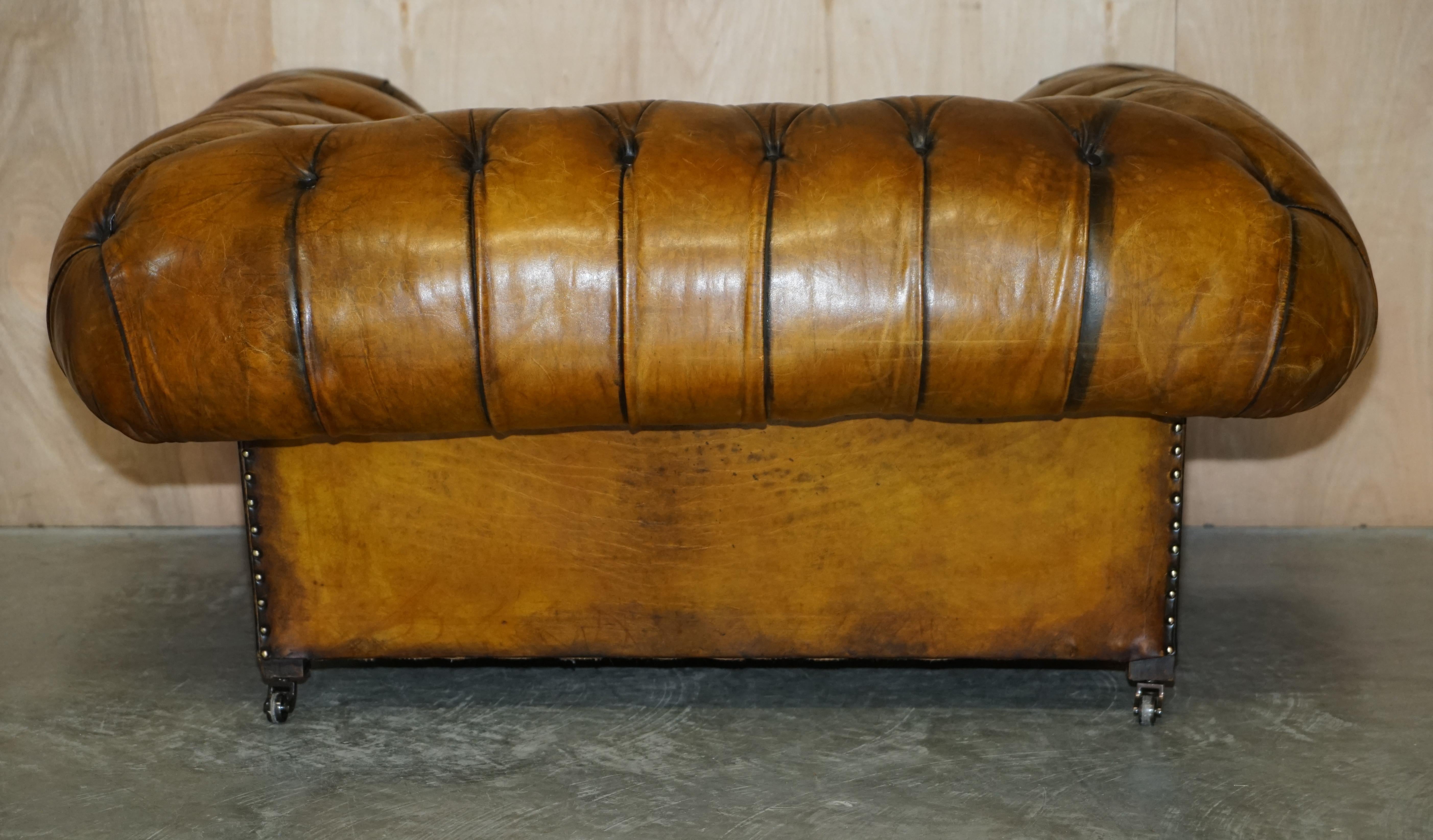 Huge Fully Restored Antique Chesterfield Club Armchair Whisky Brown Leather For Sale 11