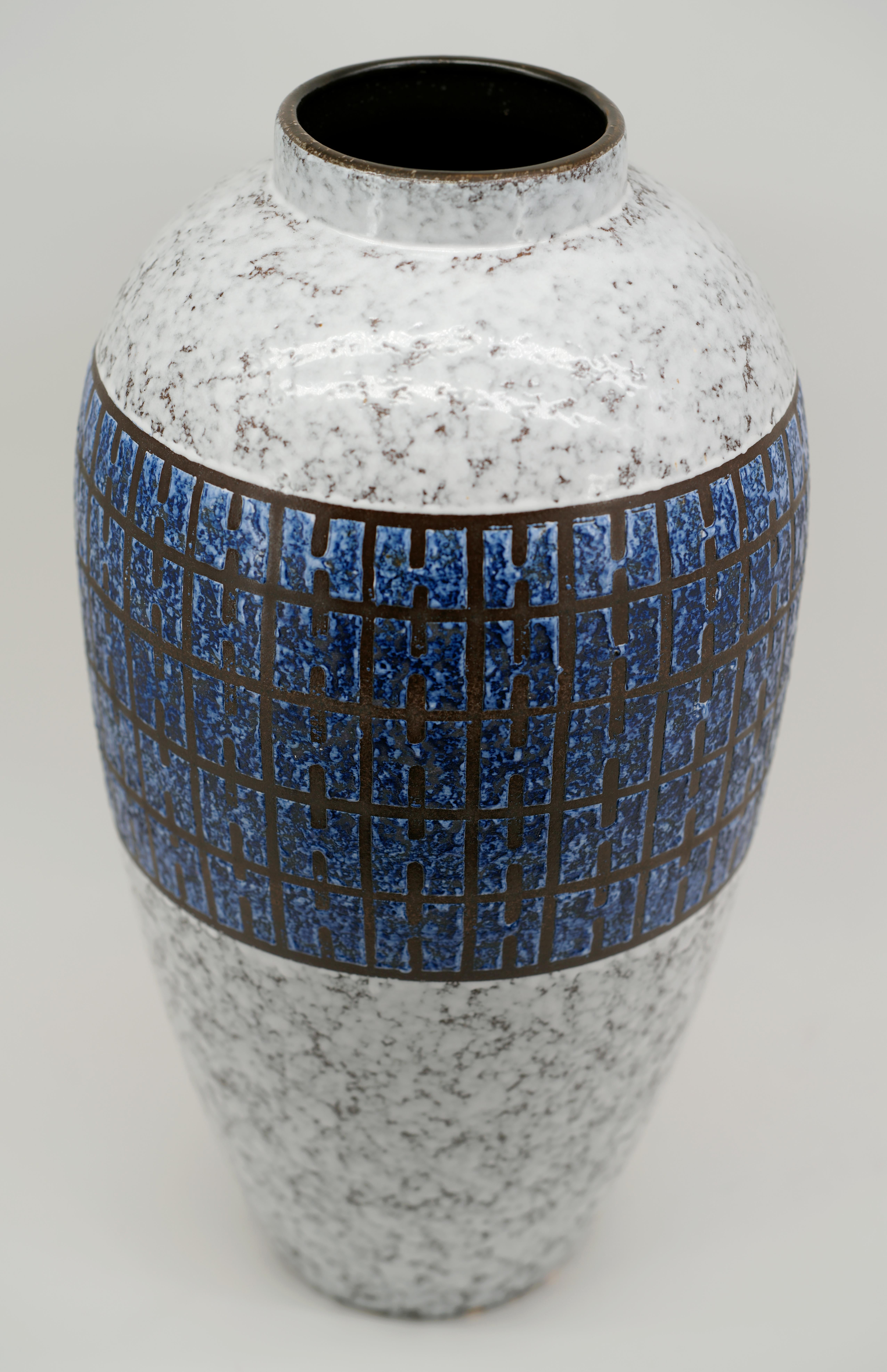 Énorme vase en céramique allemand du milieu du siècle, années 1970, peut-être une lampe en vente 2