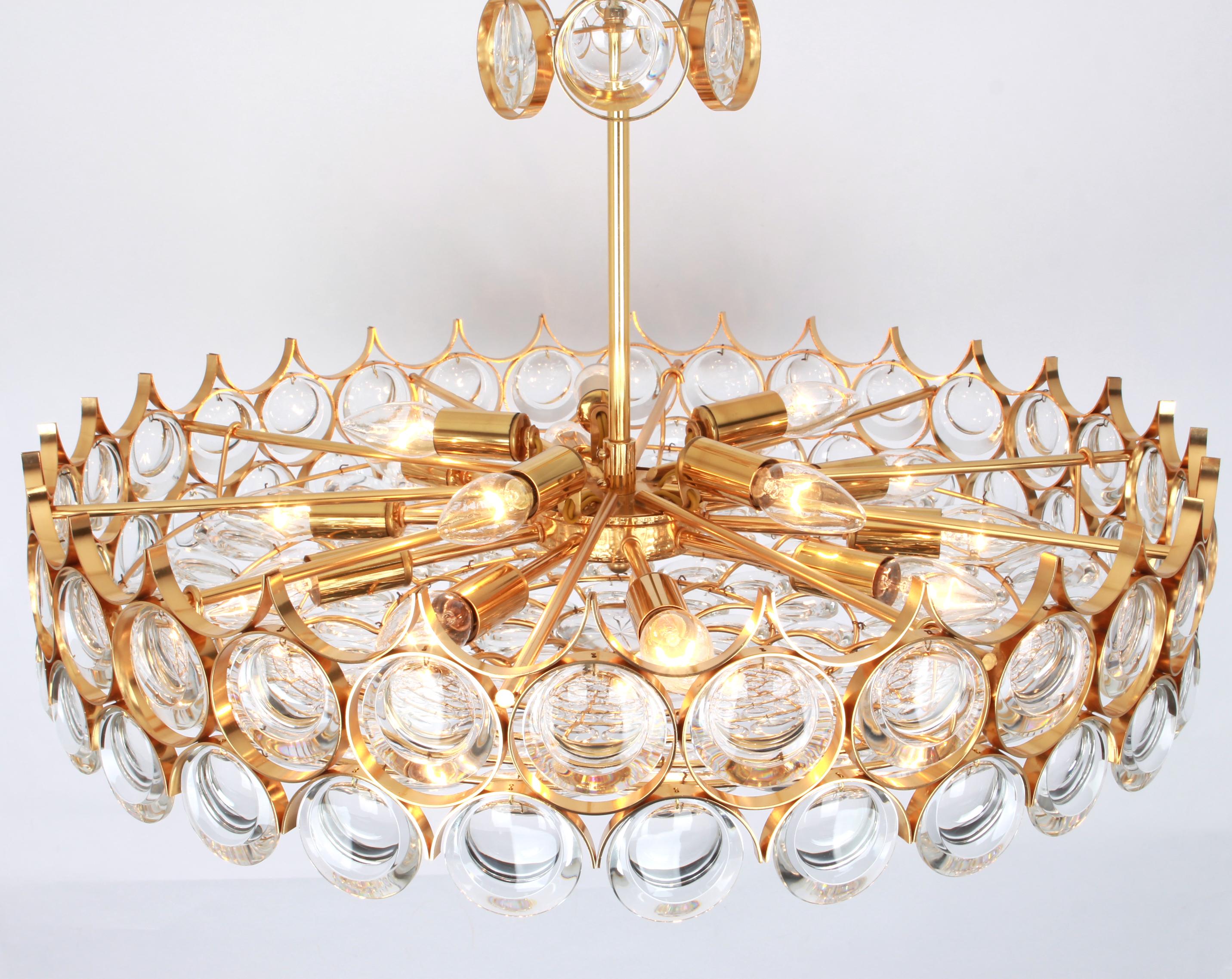 Huge Gilt Brass and Crystal Chandelier, Sciolari Design by Palwa, Germany, 1970s 4