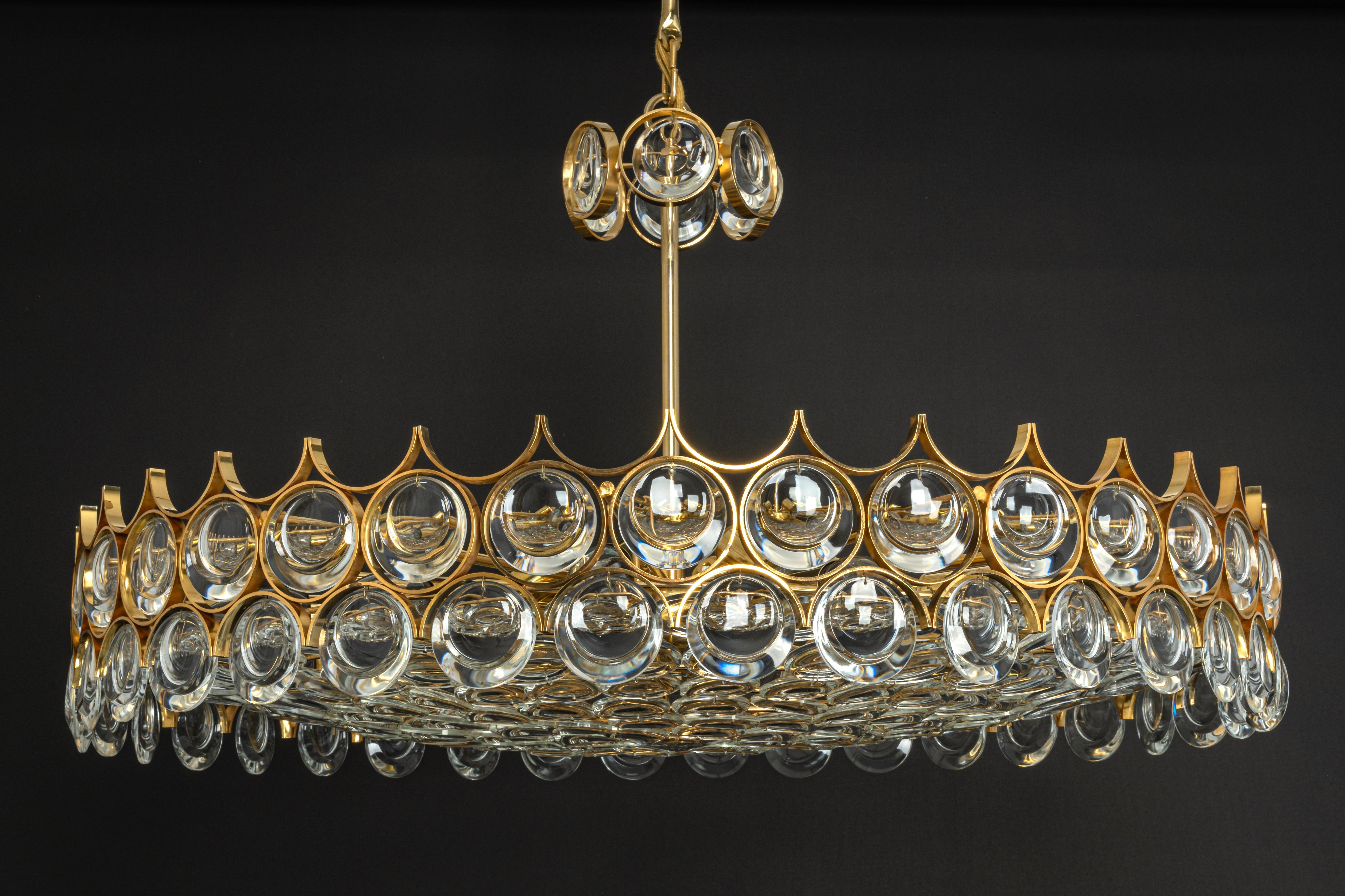 Huge Gilt Brass and Crystal Chandelier, Sciolari Design by Palwa, Germany, 1970s For Sale 7