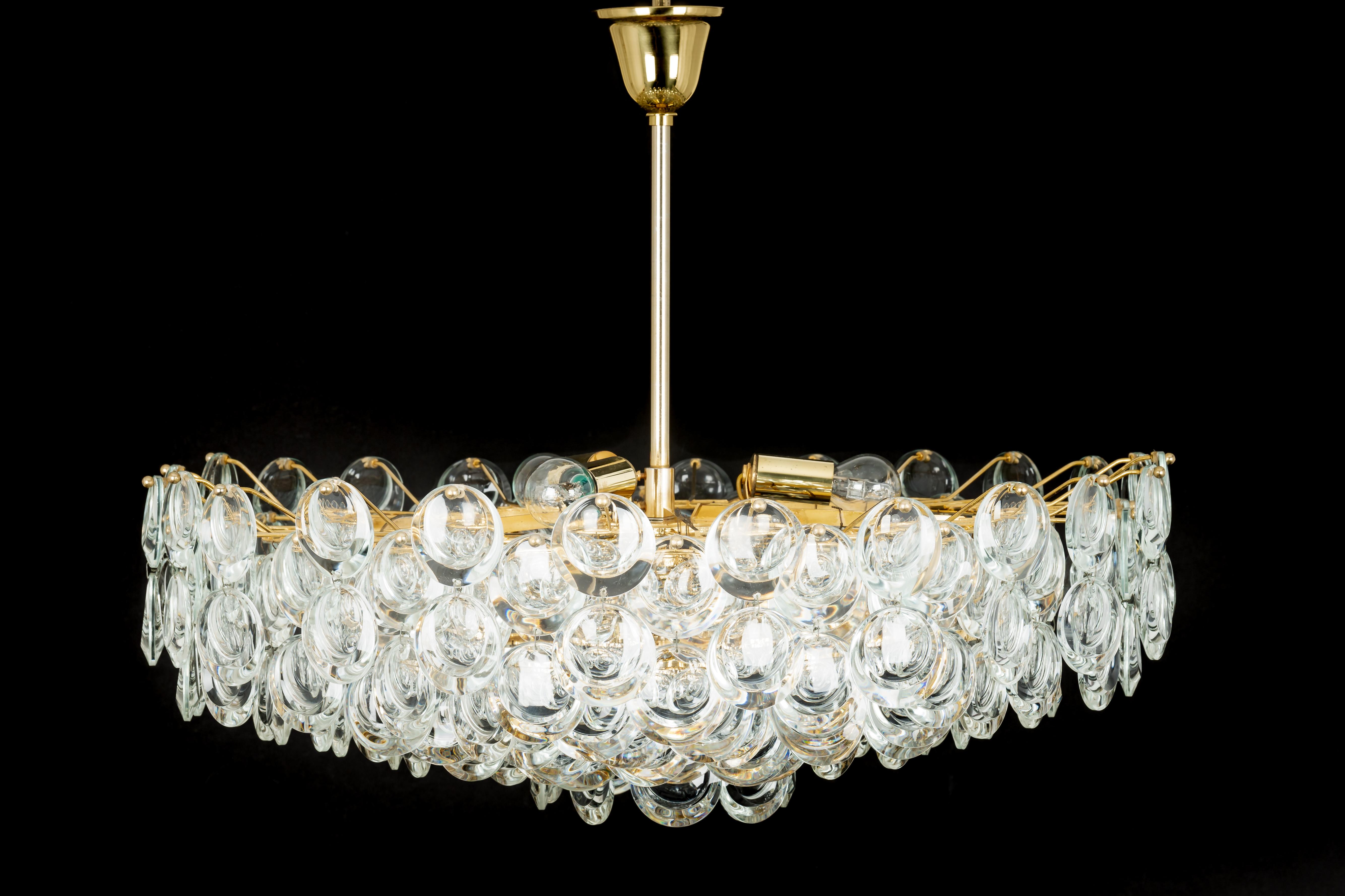 Late 20th Century Huge Gilt Brass and Crystal Chandelier, Sciolari Design by Palwa, Germany, 1970s For Sale