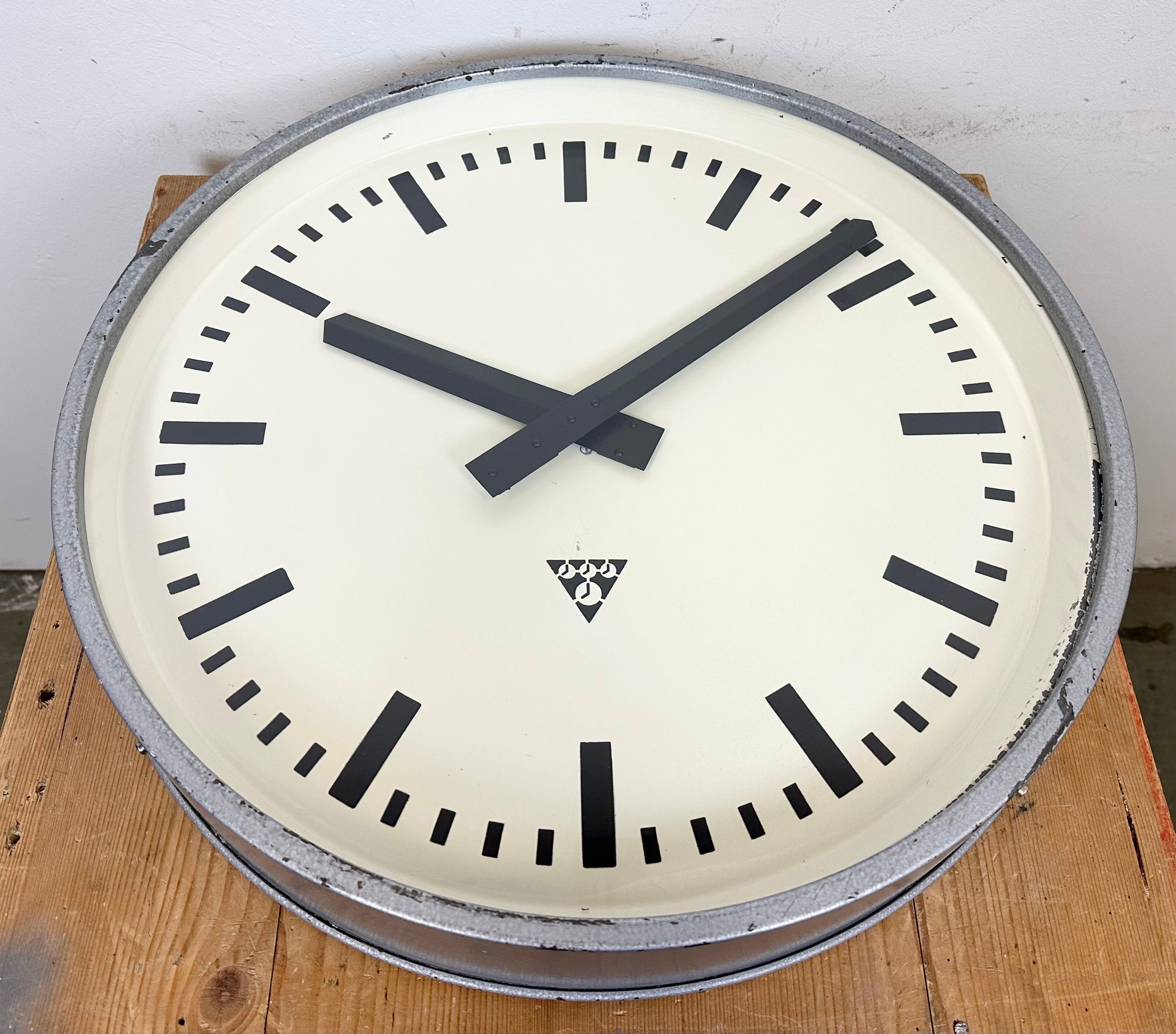 Huge Grey Industrial Factory Wall Clock from Pragotron, 1960s 4