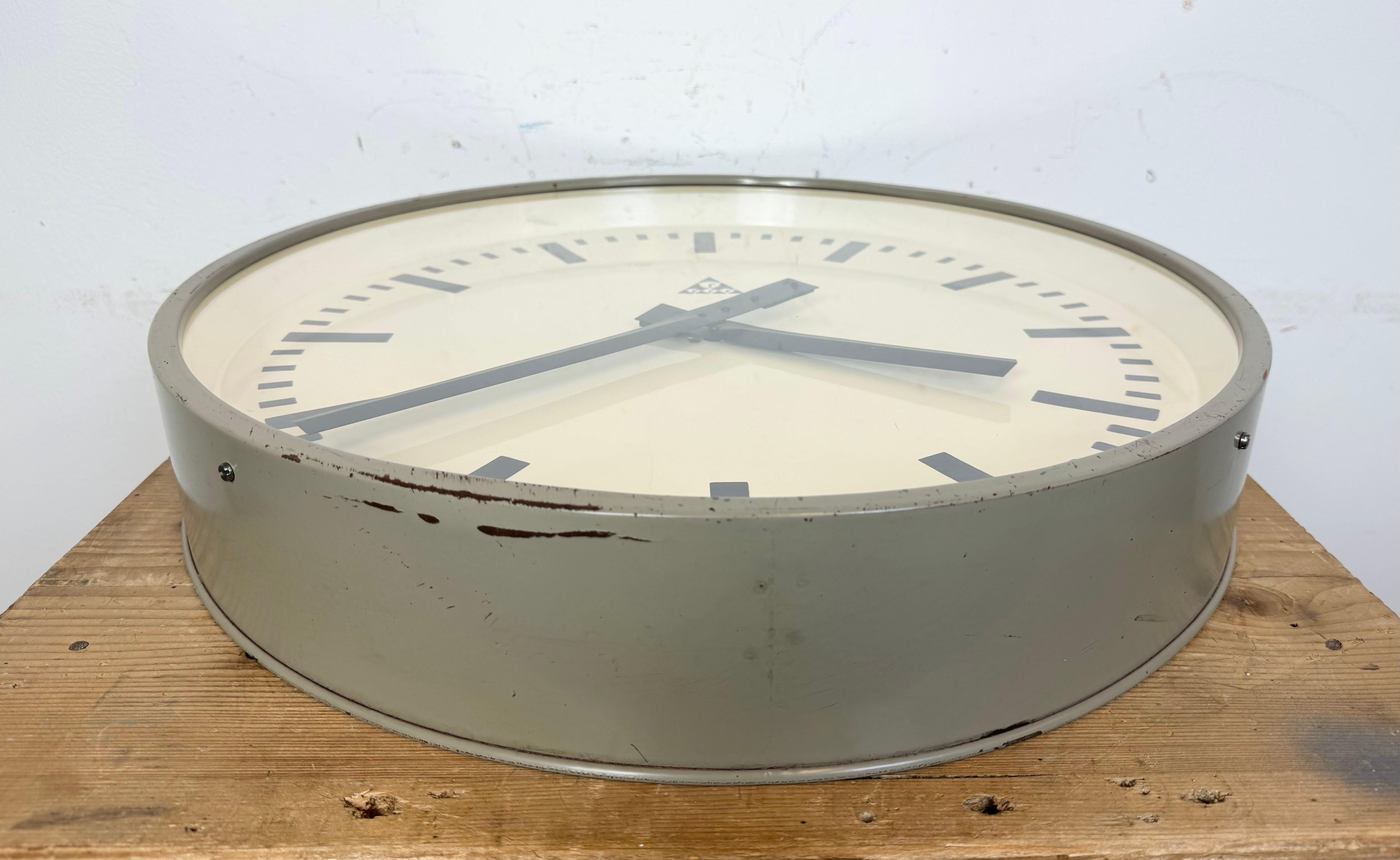 Huge Grey Industrial Factory Wall Clock from Pragotron, 1960s 4