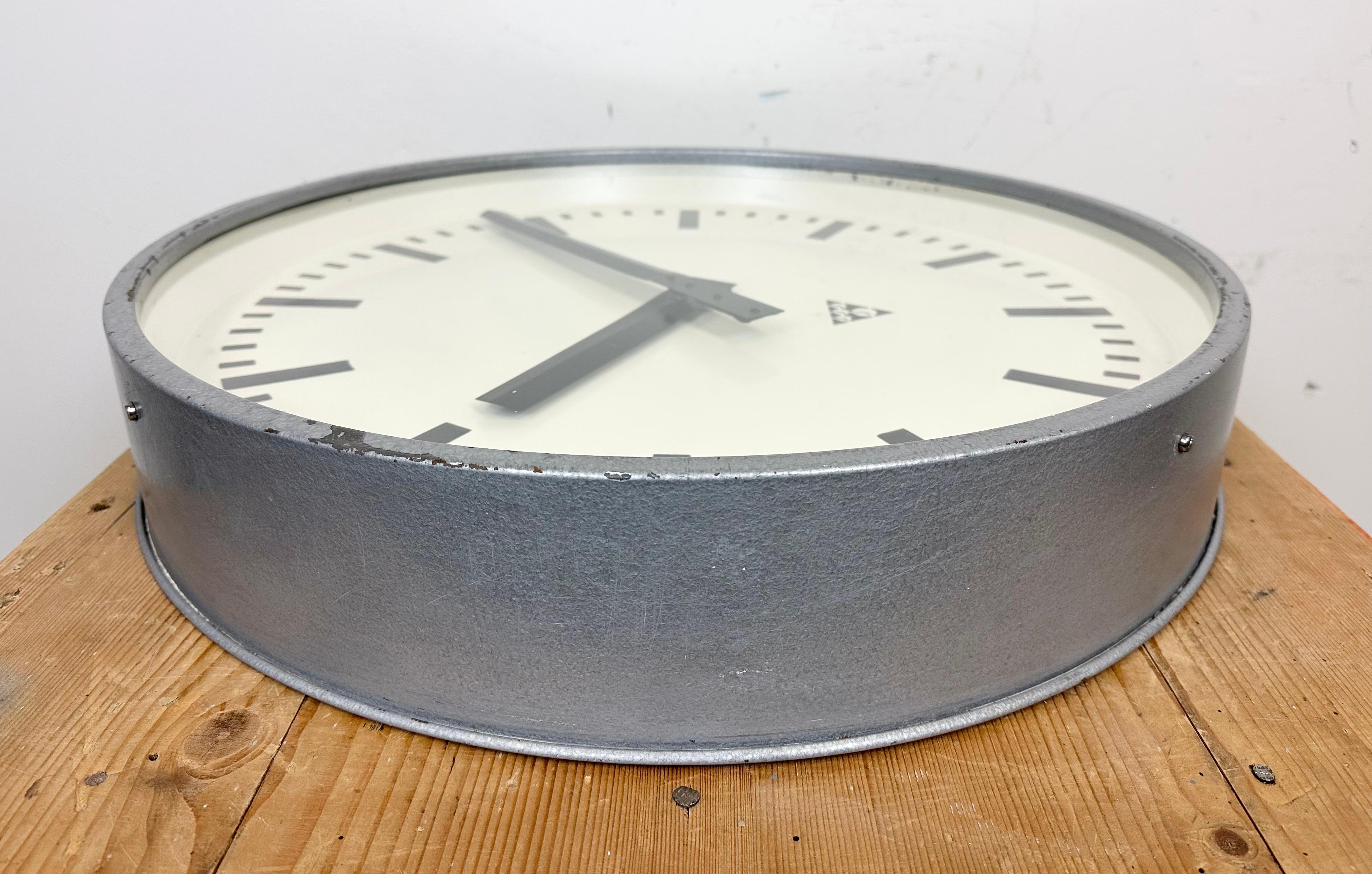 Huge Grey Industrial Factory Wall Clock from Pragotron, 1960s 9