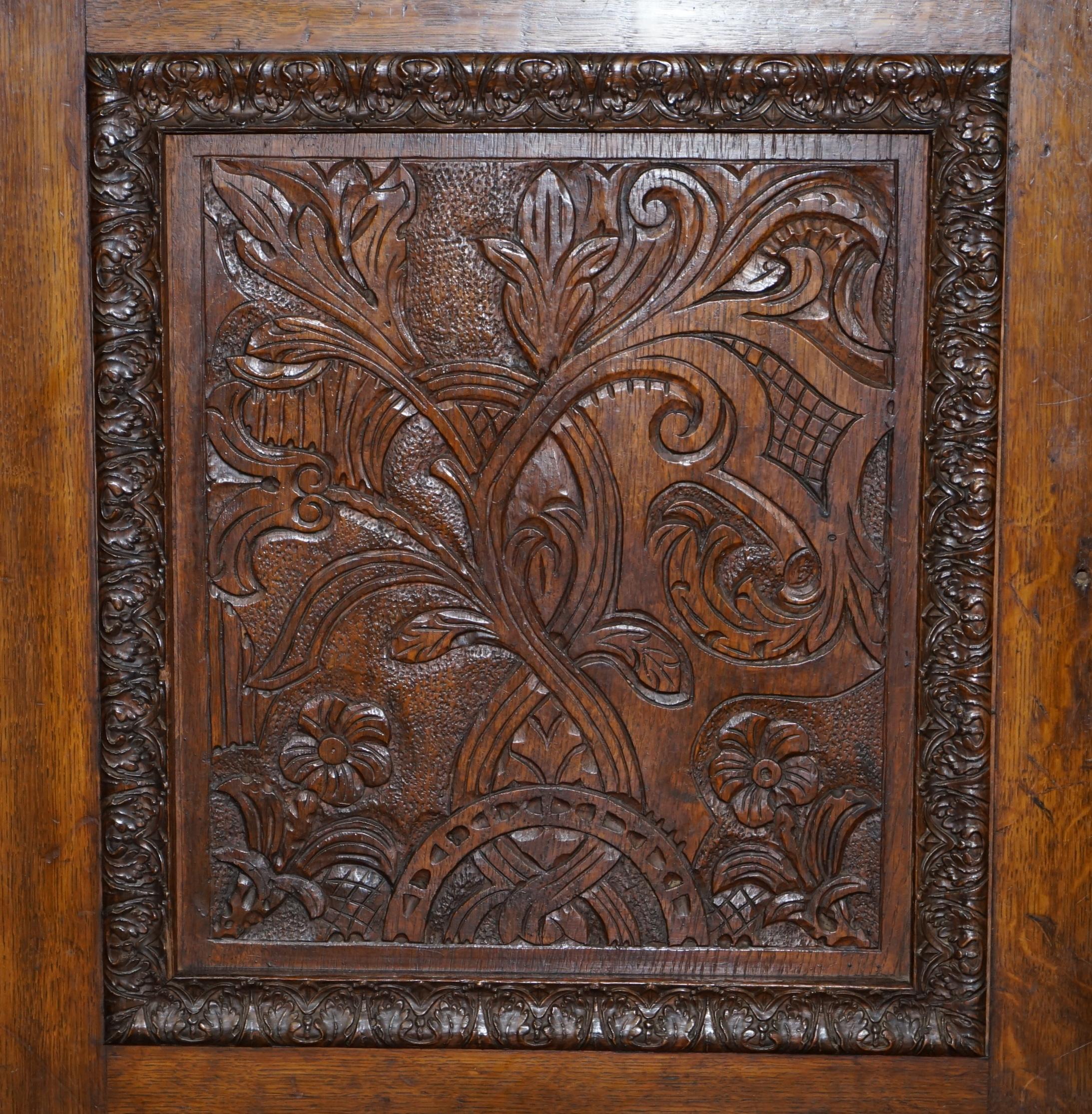 Huge Hand Ornately Carved Antique Victorian Oak Library Bookcase Cupboard Base For Sale 2