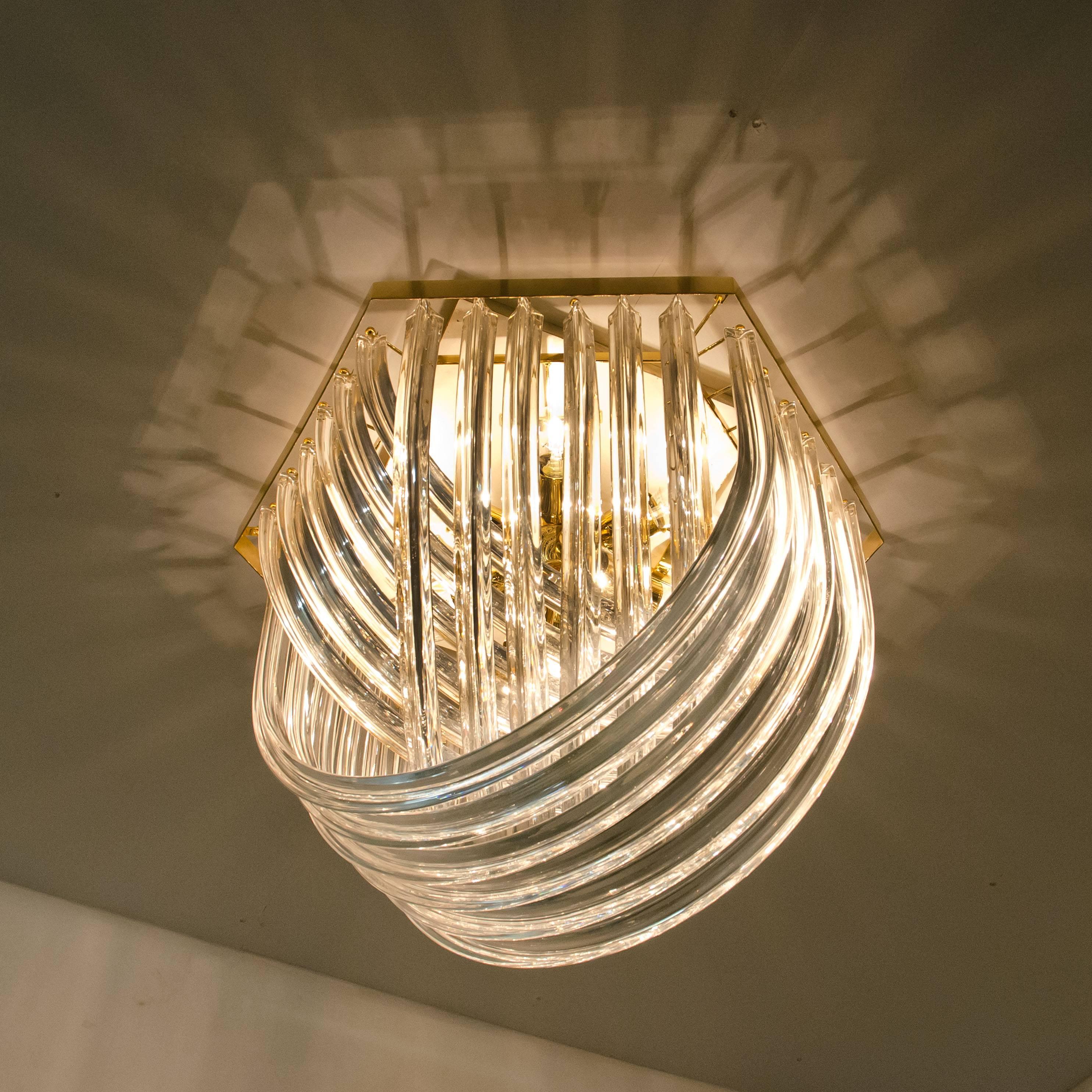 Très impressionnant Venini, verre de cristal incurvé et laiton doré, Italie en vente 10
