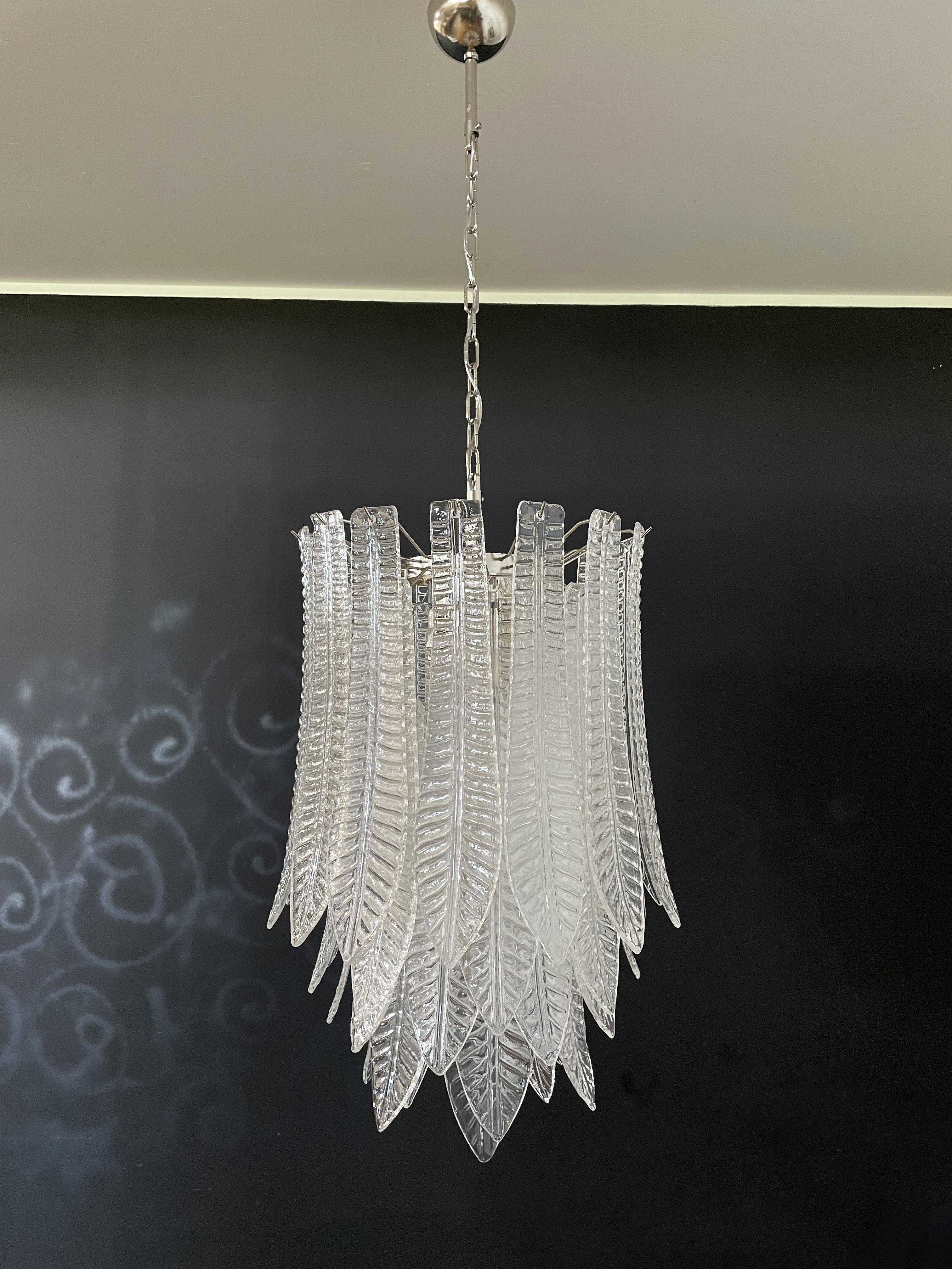 Beautiful and huge Italian Murano chandelier composed of 41 splendid trasparent glasses that give a very elegant look. The glasses of this chandelier are real works of art, the weight of this chandelier is 35 kg.
Period: late XX
