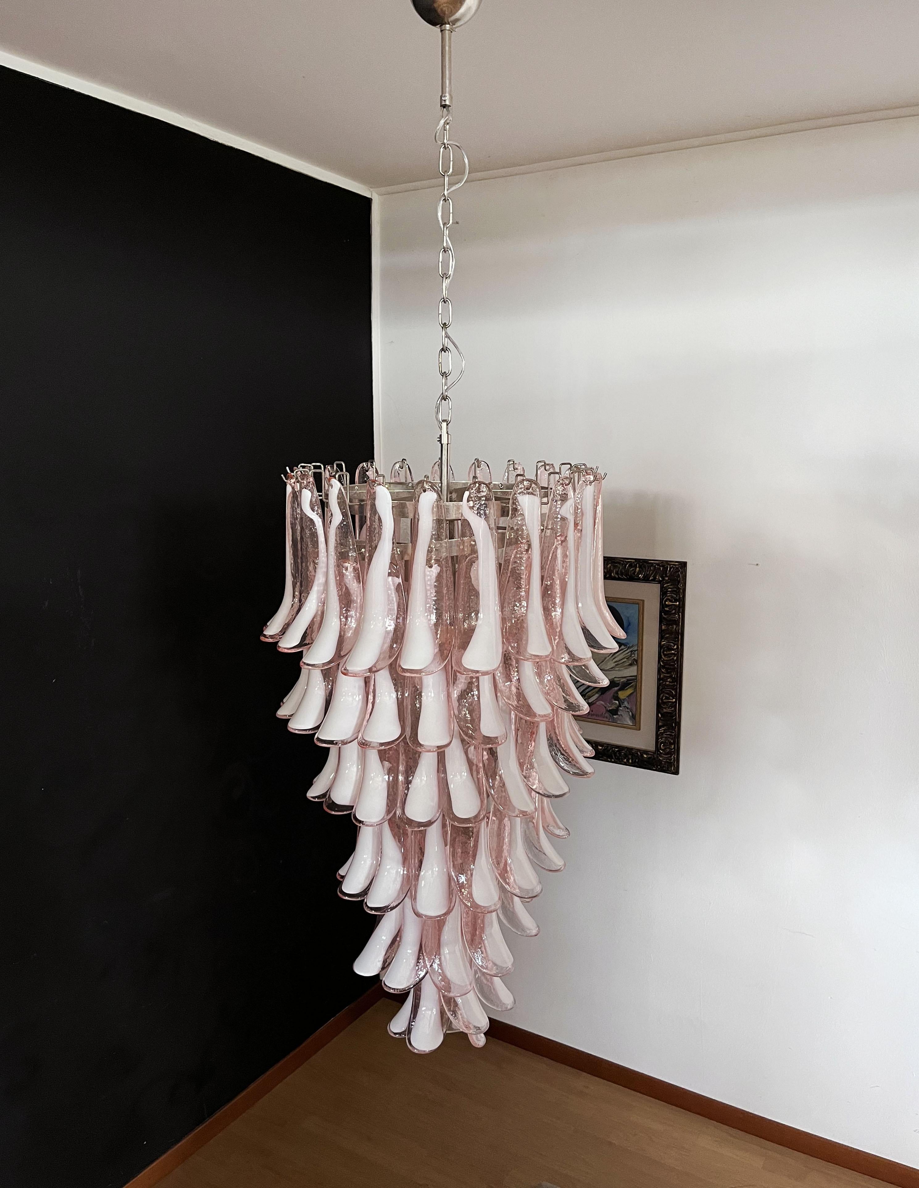 Huge Italian Murano Glass Spiral Chandelier, 83 Pink Glass Petals For Sale 4