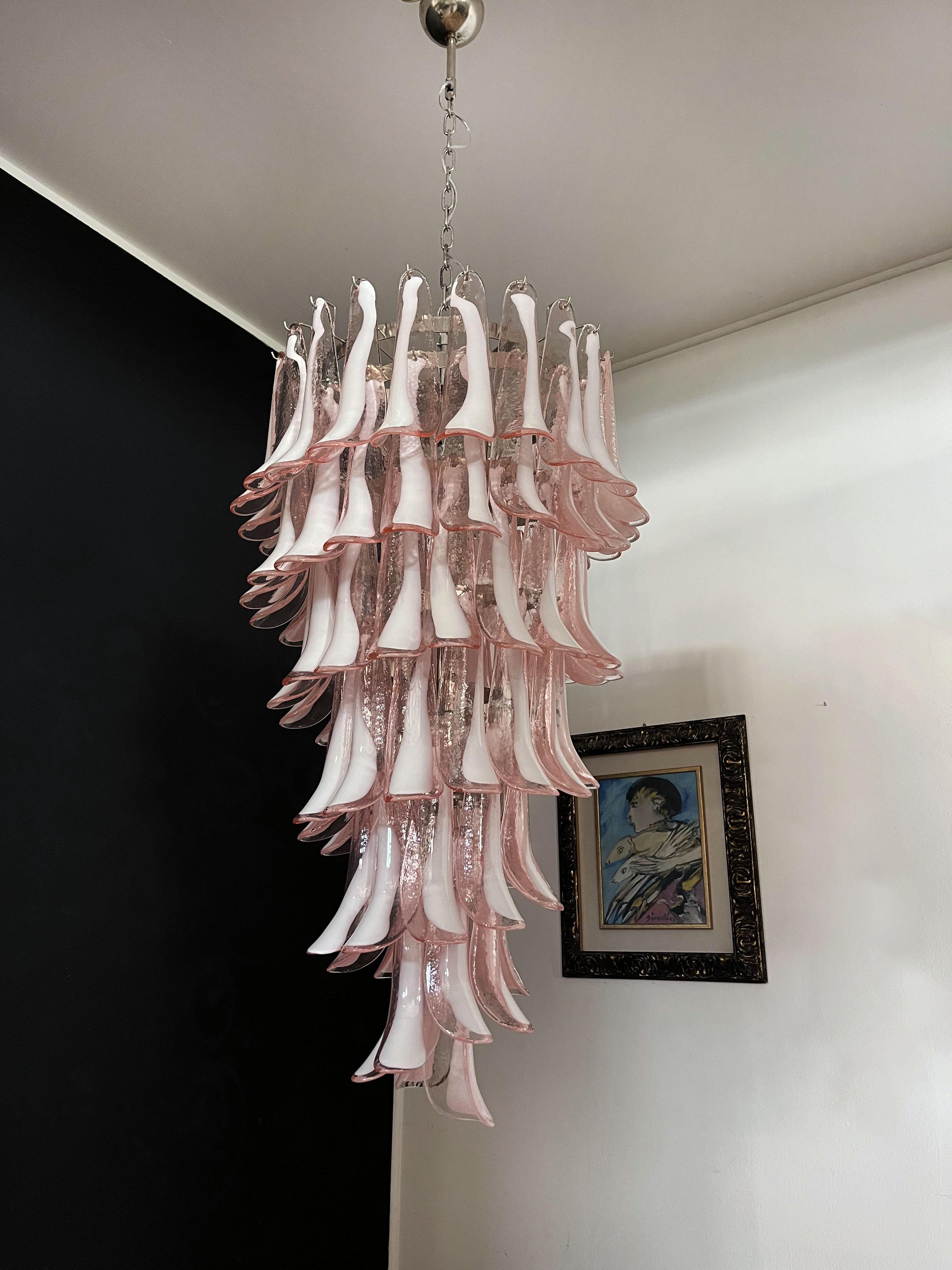 Huge Italian Murano Glass Spiral Chandelier, 83 Pink Glass Petals For Sale 8