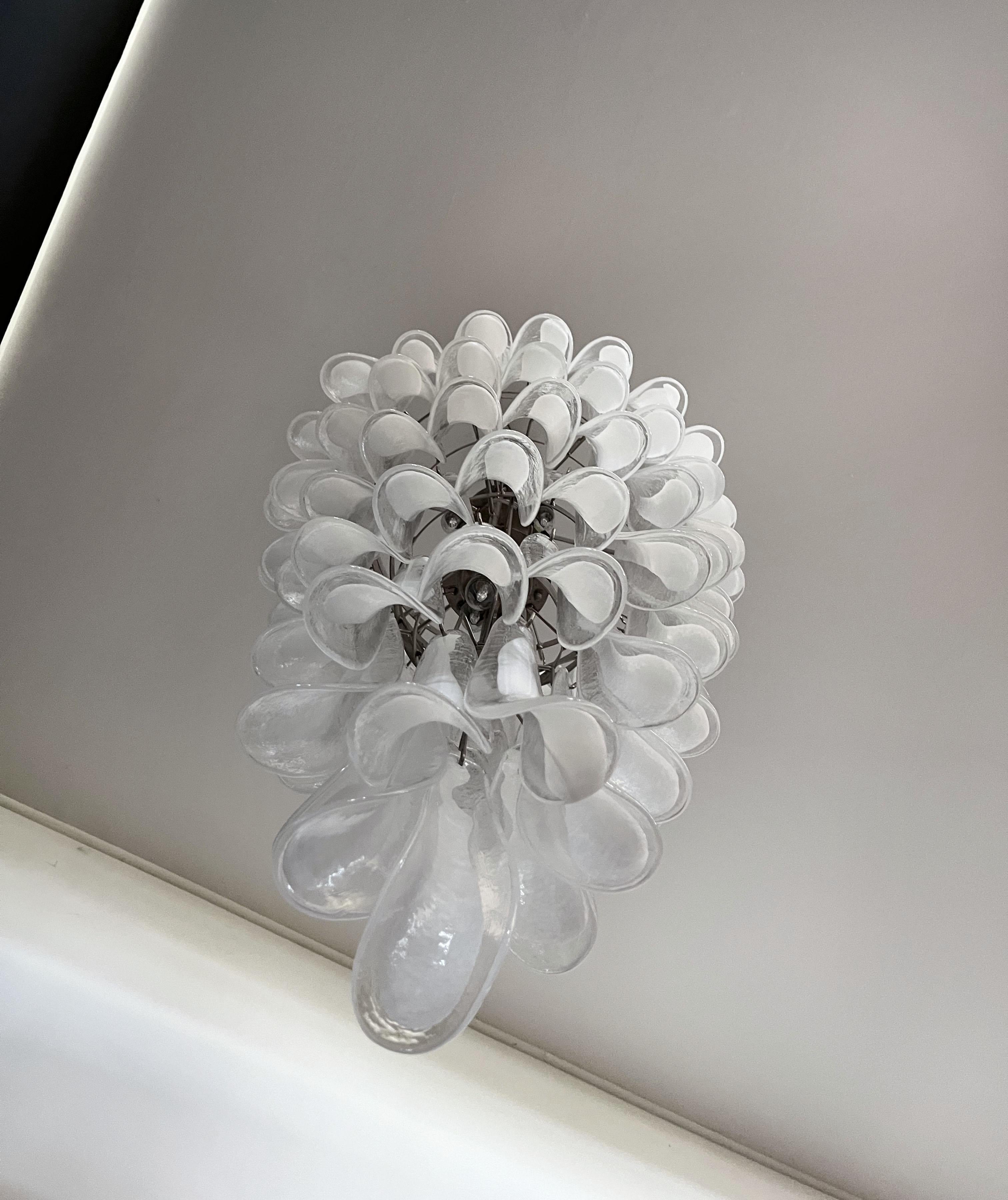 Huge Italian Murano Glass Spiral Chandelier, 83 White Glass Petals For Sale 4