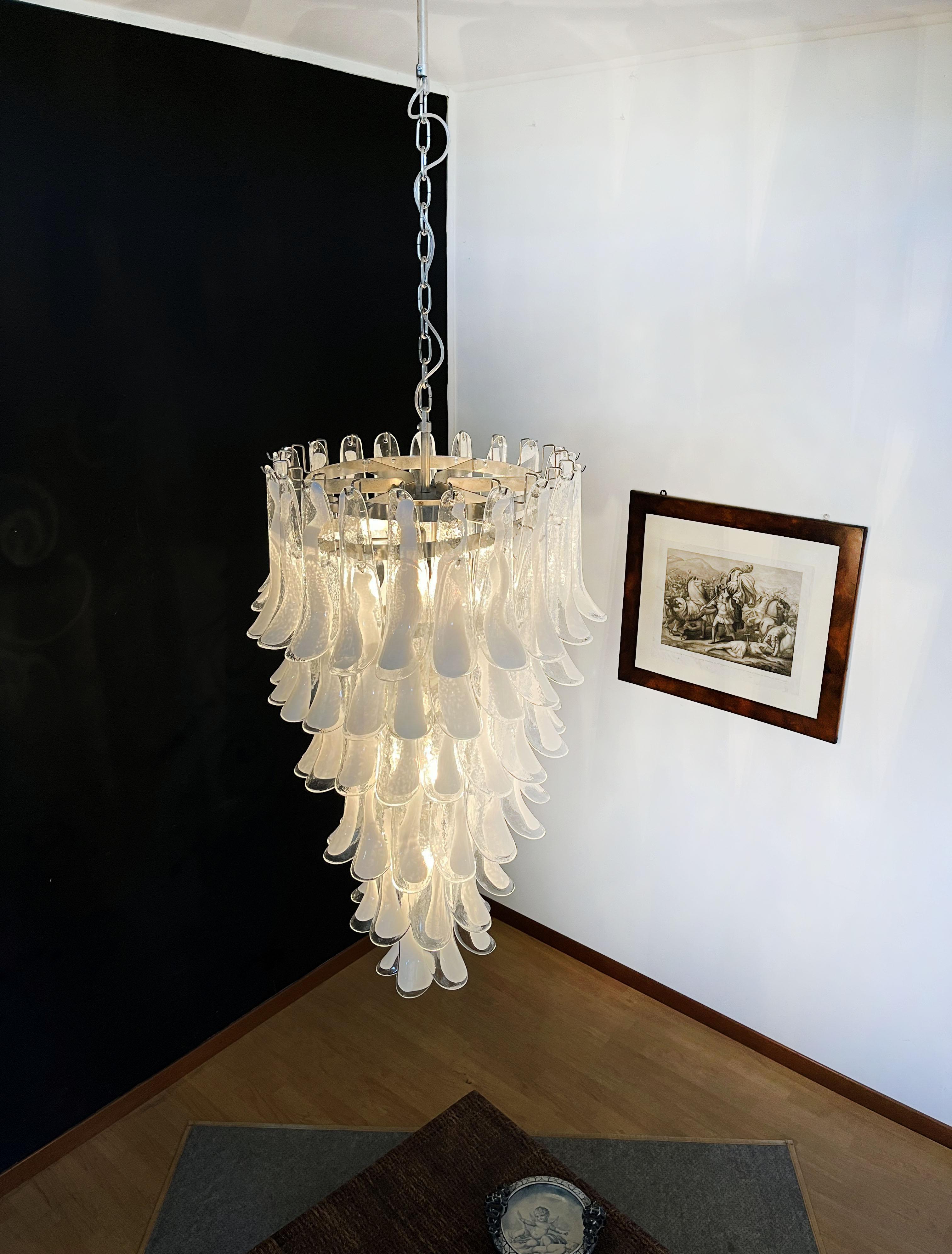 Huge Italian Murano Glass Spiral Chandelier, 83 White Glass Petals For Sale 12