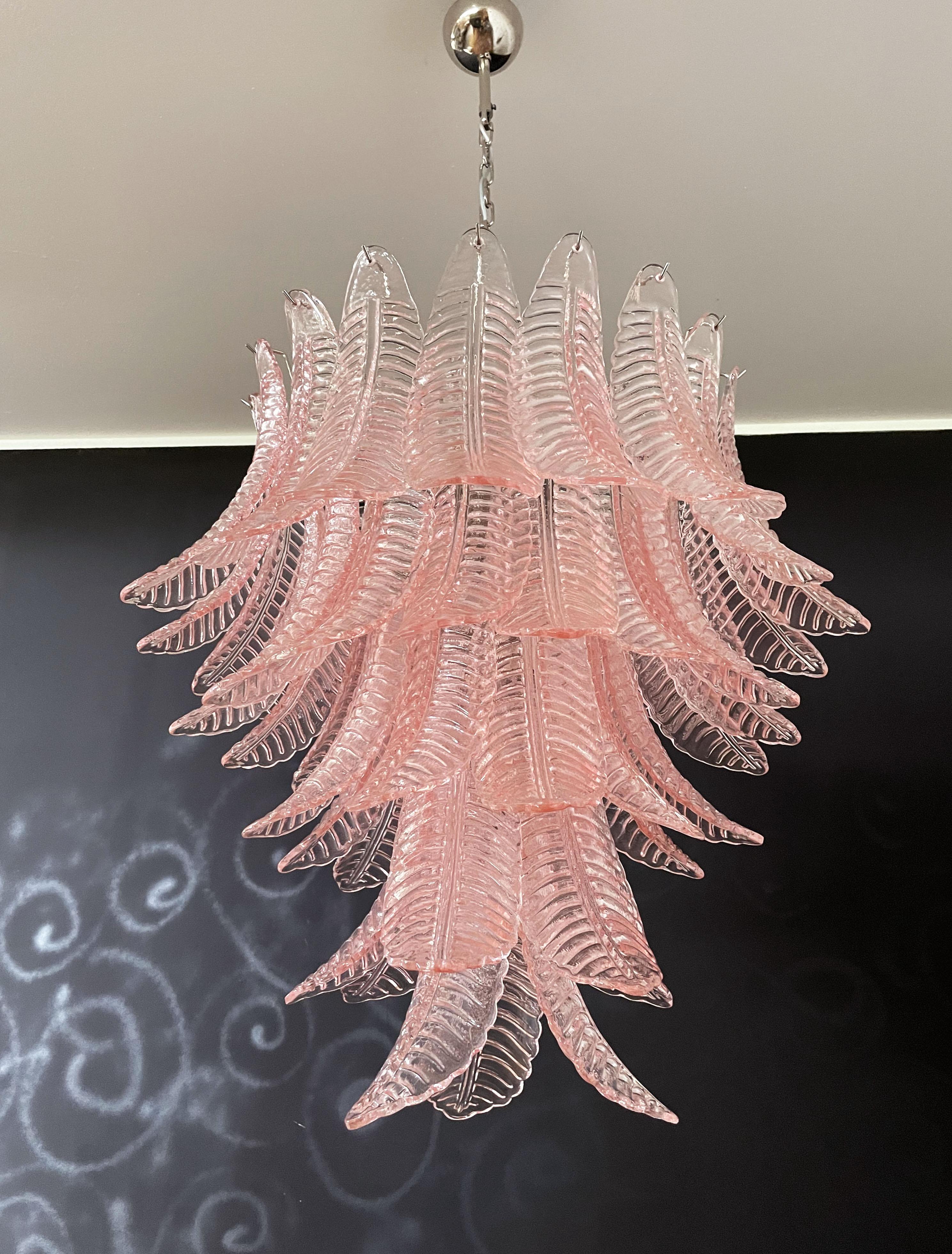 TEN - Huge Italian Murano Six-Tier Pink Felci Glass Chandelier In Good Condition In Gaiarine Frazione Francenigo (TV), IT
