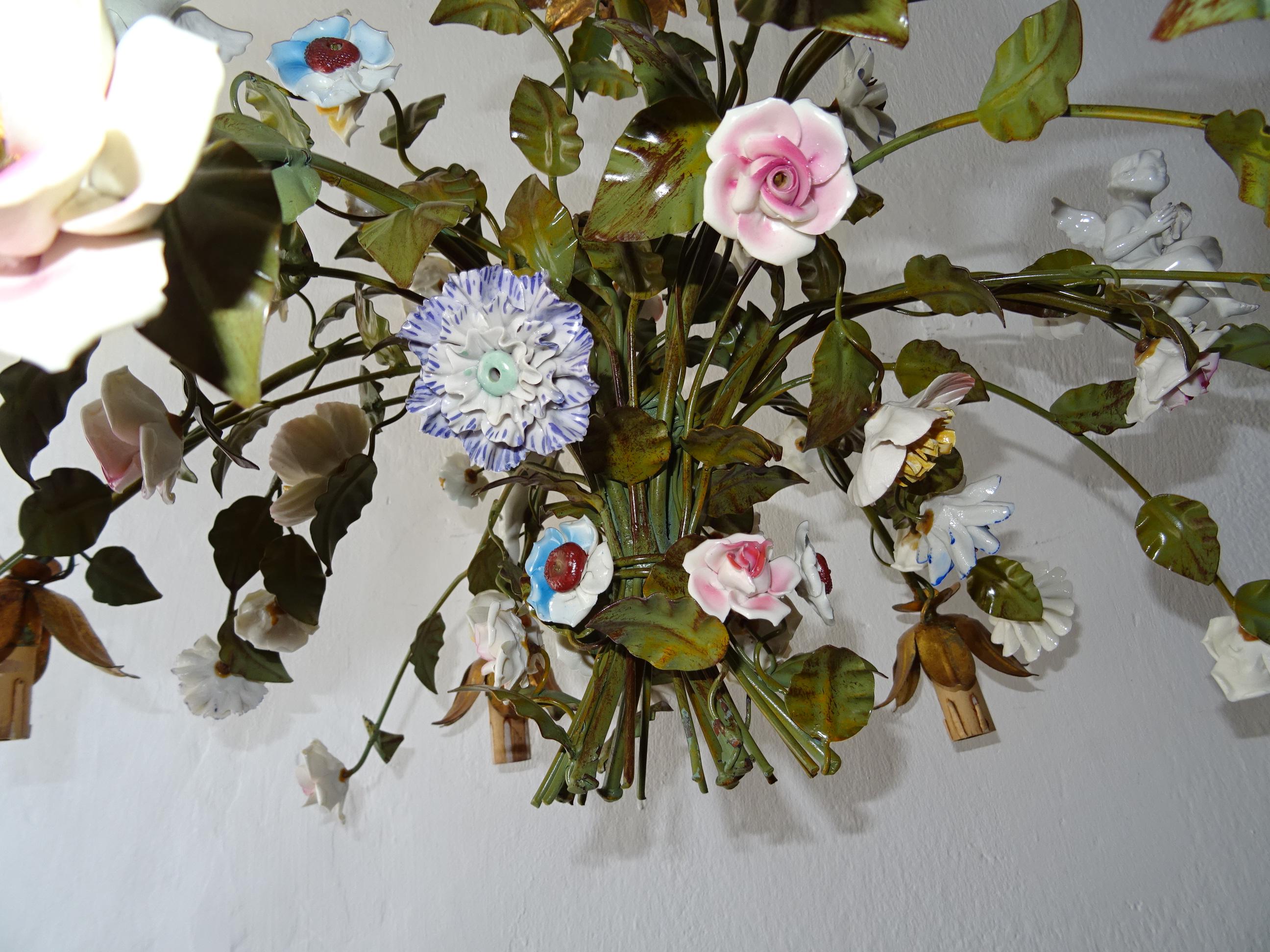 Huge Italian Tole Porcelain Flowers & Cherubs Polychrome Chandelier, circa 1870 9